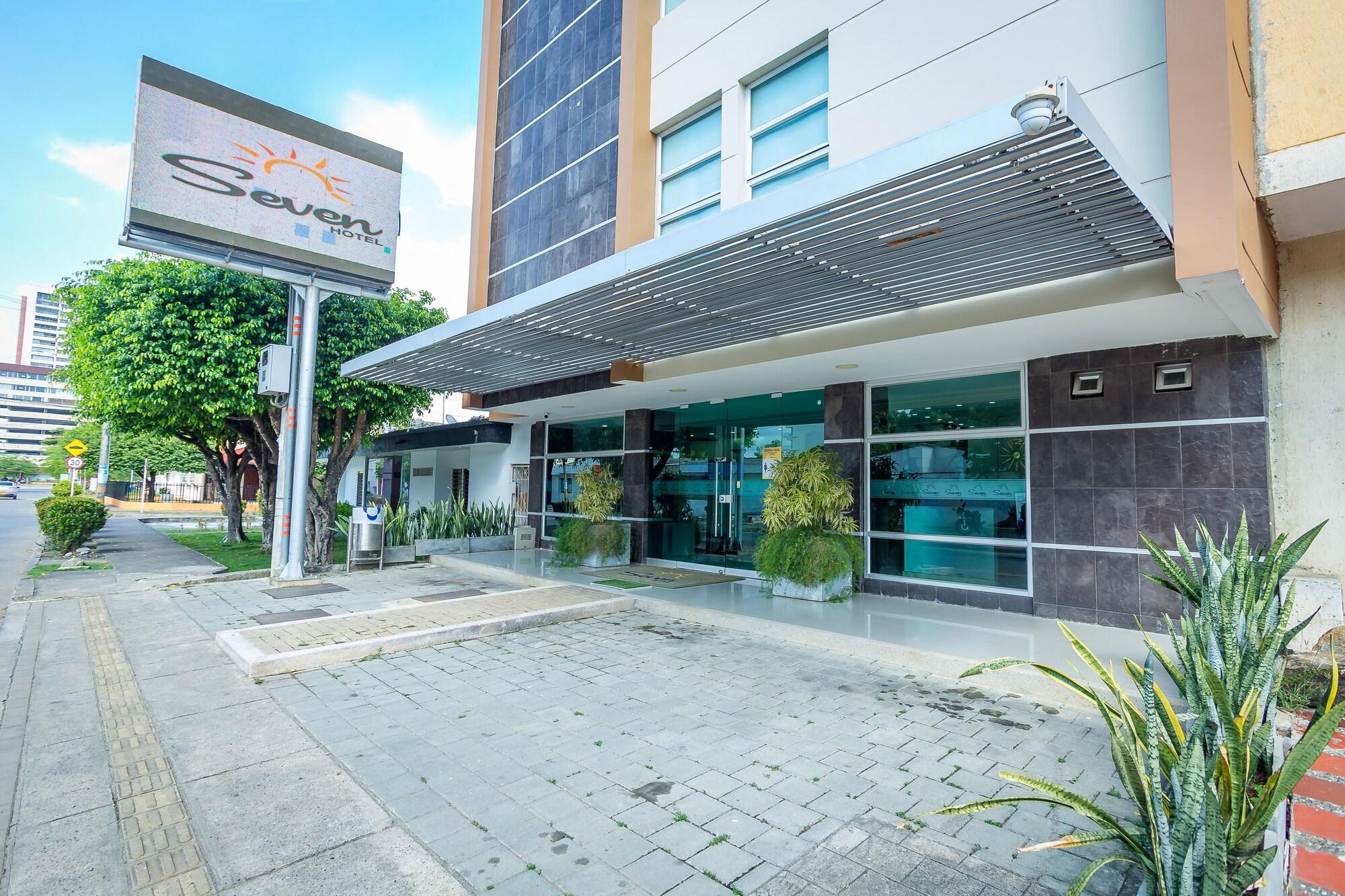 Varios Hotel Seven Monteria