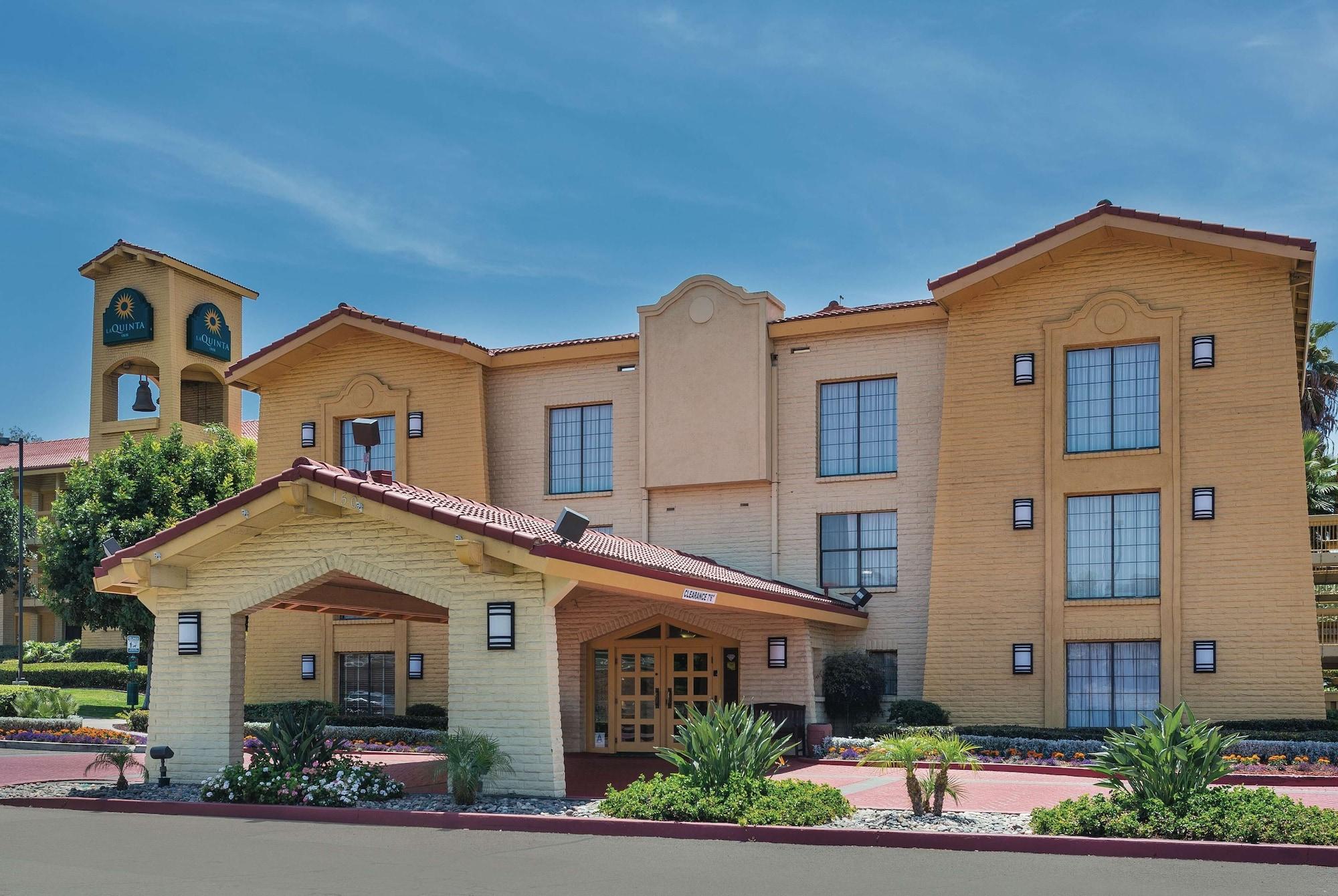 Vista Exterior La Quinta Inn by Wyndham San Diego Chula Vista