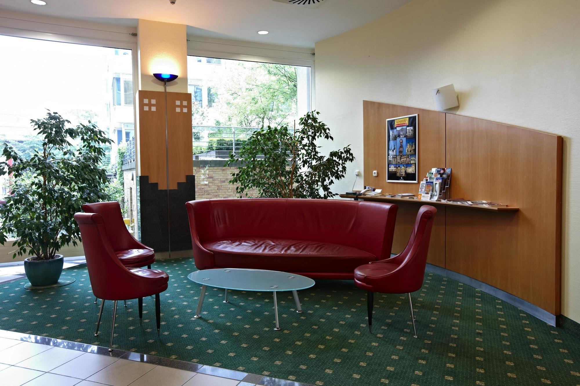 Vista Lobby IntercityHotel Schwerin
