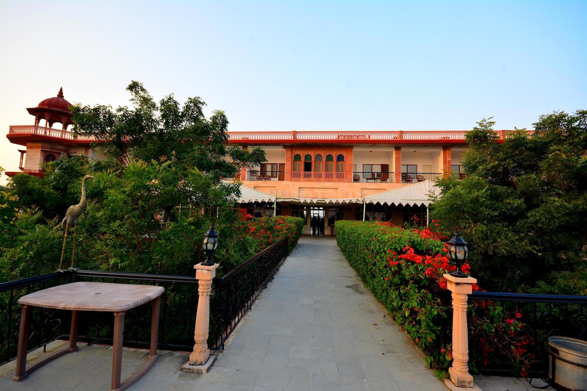 Vista Exterior Umaid Palace- An Organic Retreat
