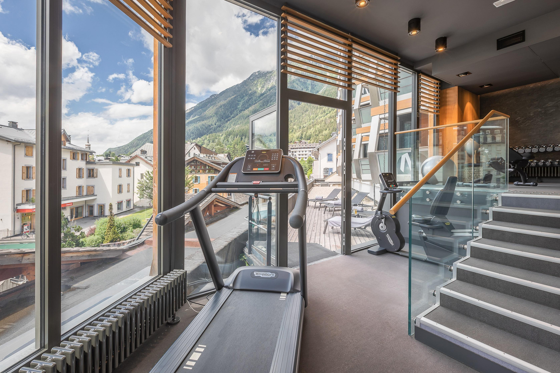 Gimnasio Alpina Eclectic Hotel