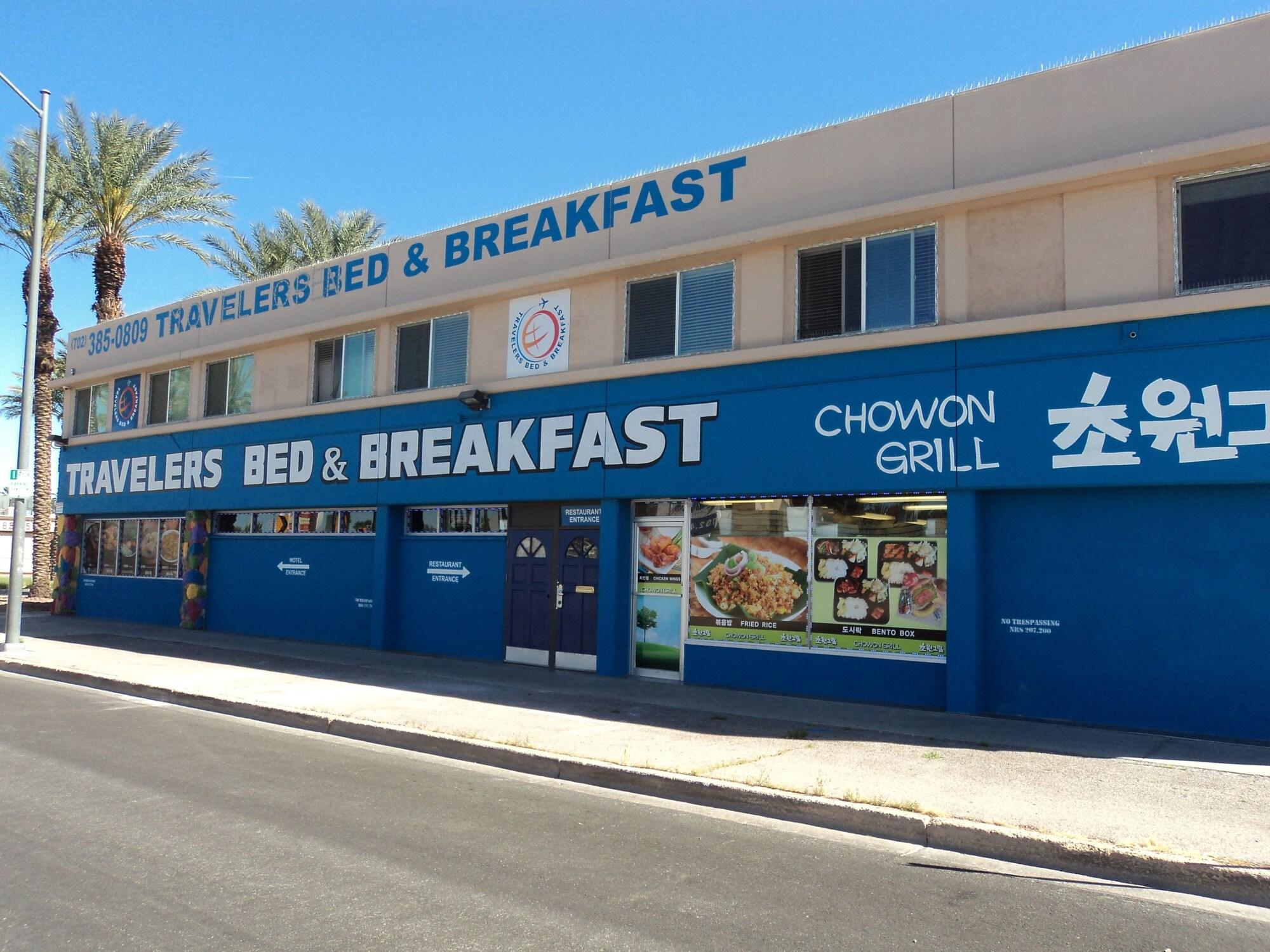 Varios Traveler's Bed & Breakfast Hostel