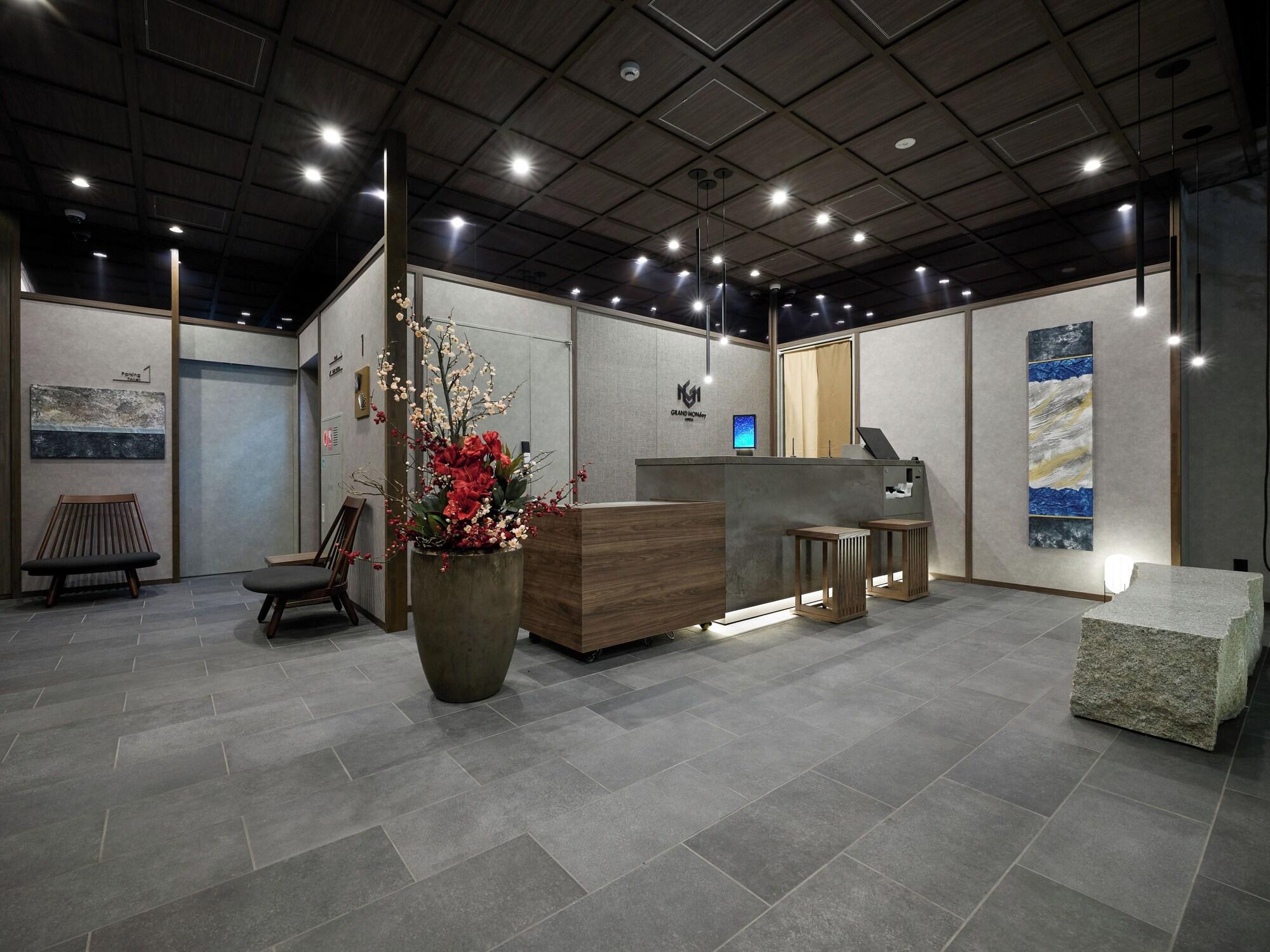 Vista Lobby GRAND MONday GINZA