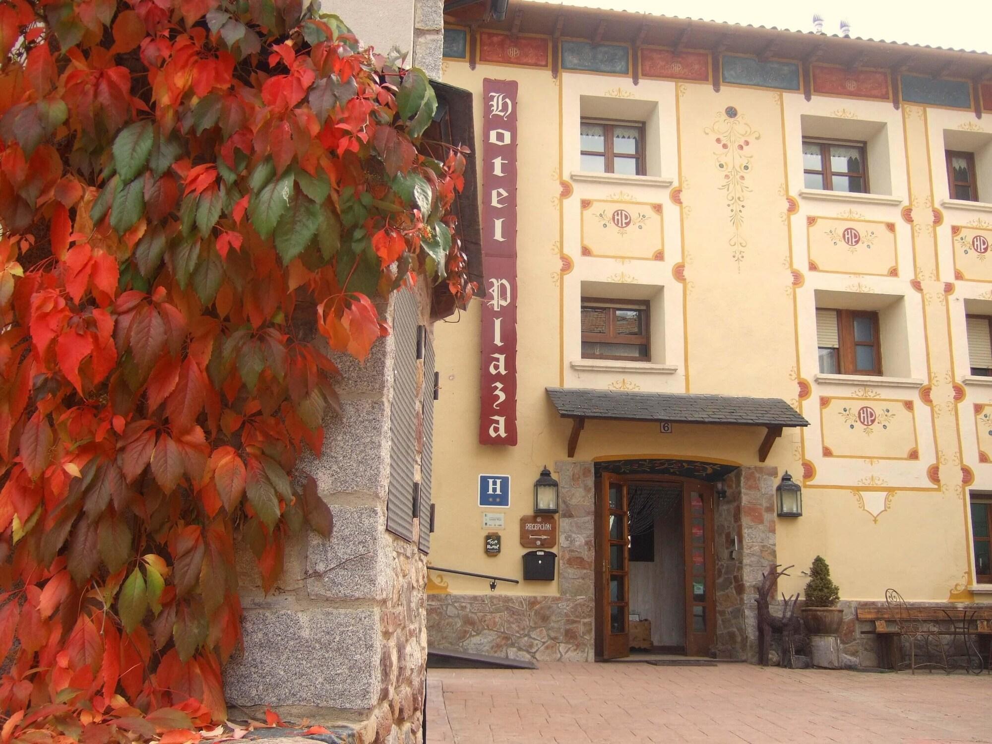 Vista Exterior Hotel Plaza