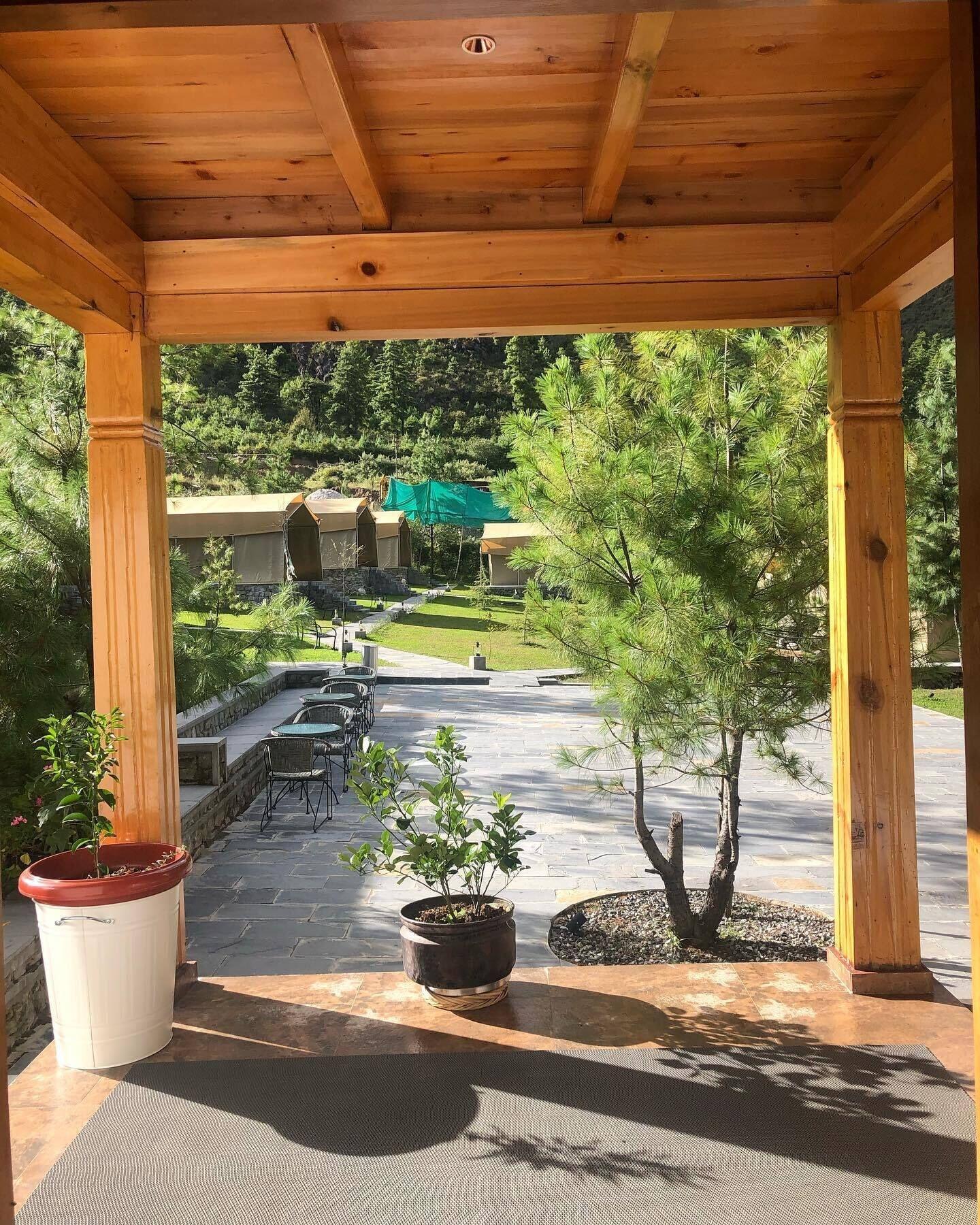 Vista Exterior The Tiger Nest Camp