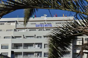 Alojamiento - Suites Hotel Le Yacht