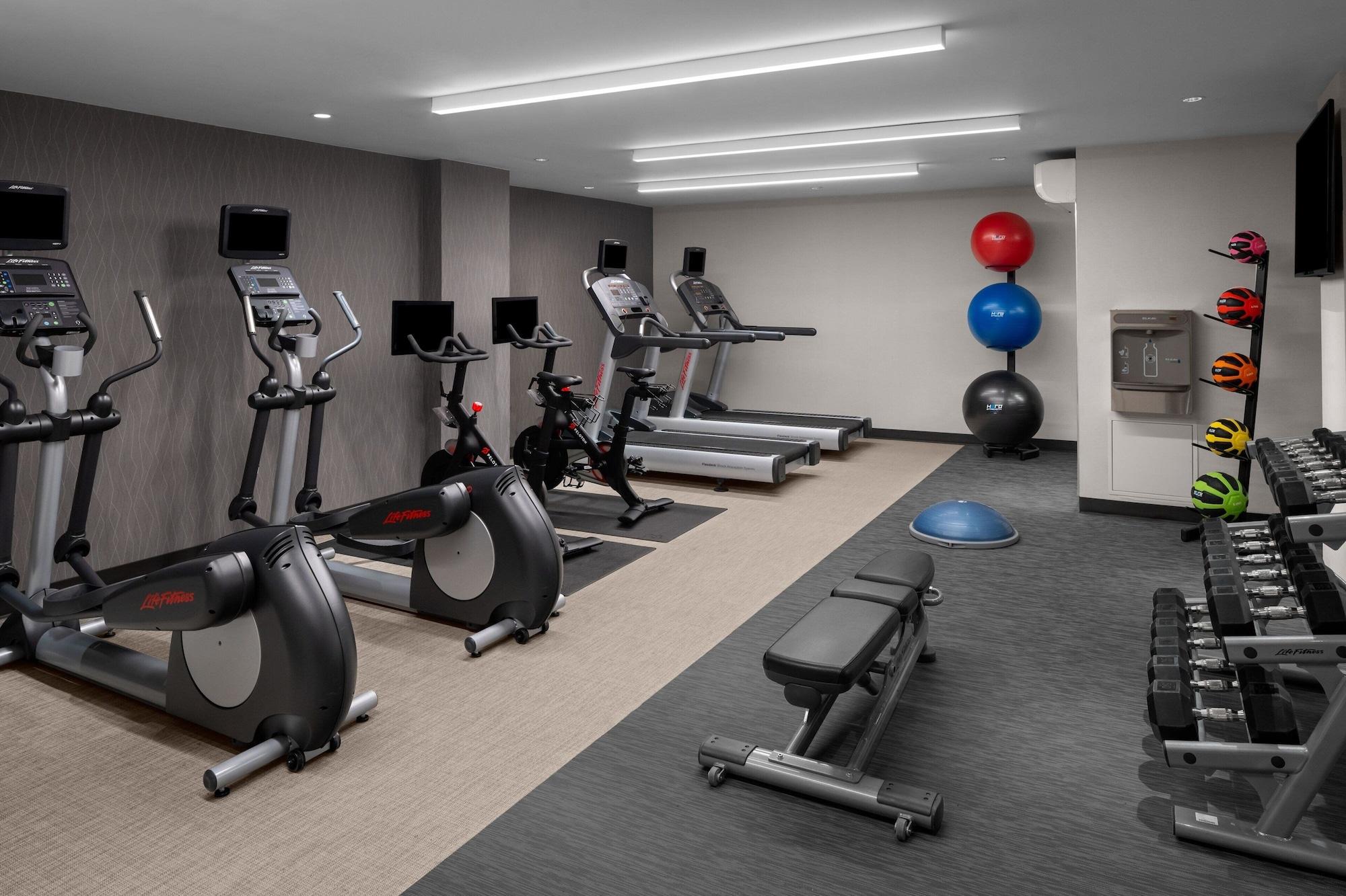 Gimnasio Courtyard by Marriott New York World Trade Center Area