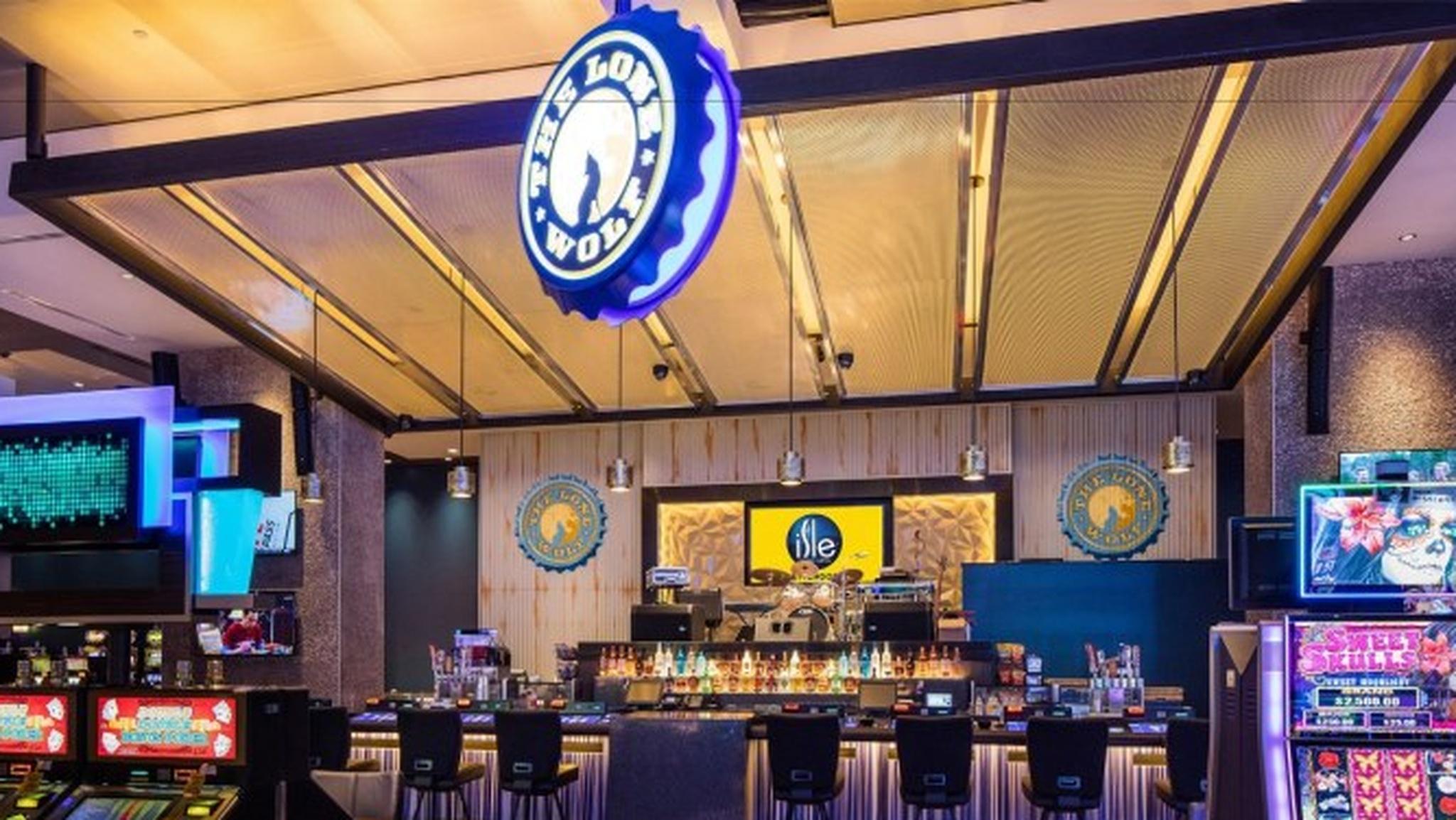 Bar/lounge Isle Casino Hotel Bettendorf - A Caesars Rewards Destination