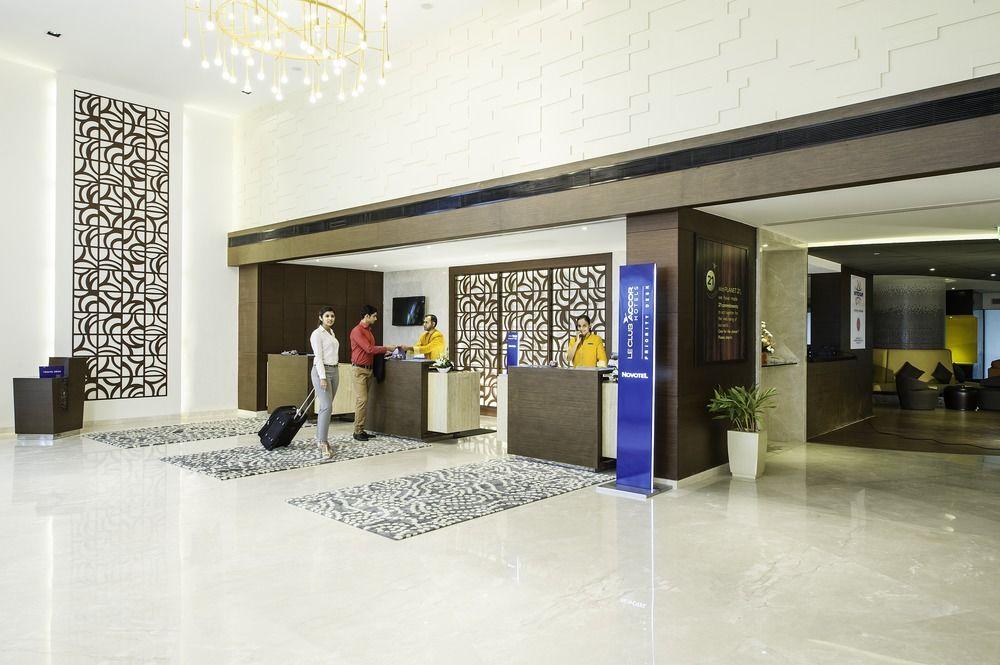 Vista Lobby Novotel Imagica Khopoli Hotel