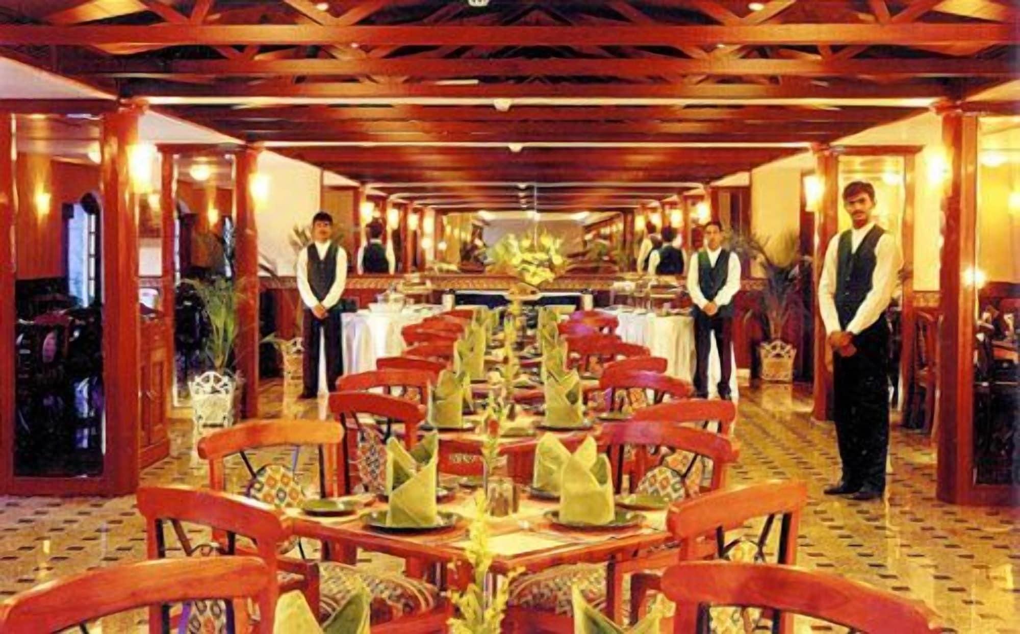 Restaurant Kences, Tirupati