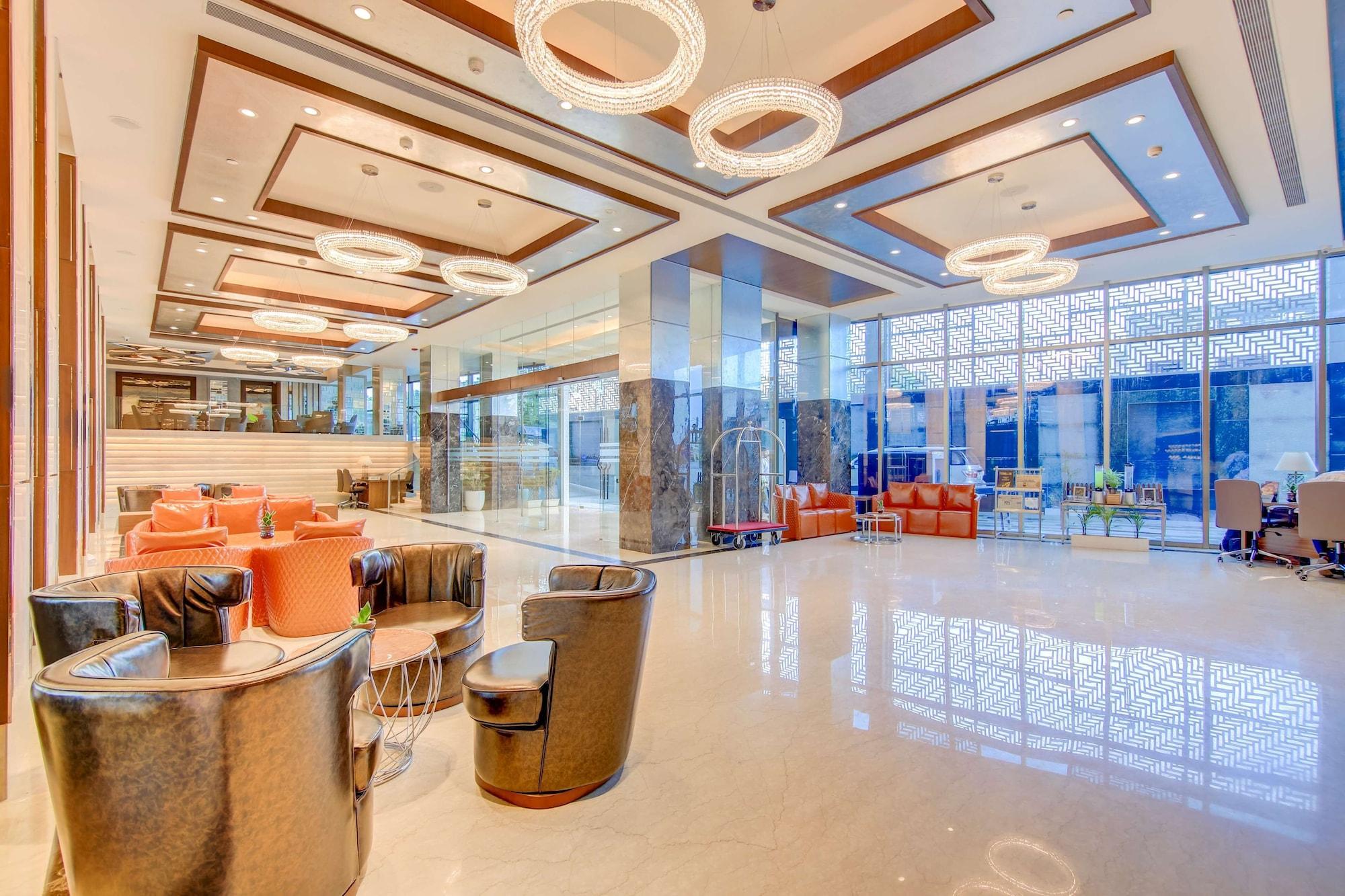 Vista Lobby Radisson Blu Gorakhpur