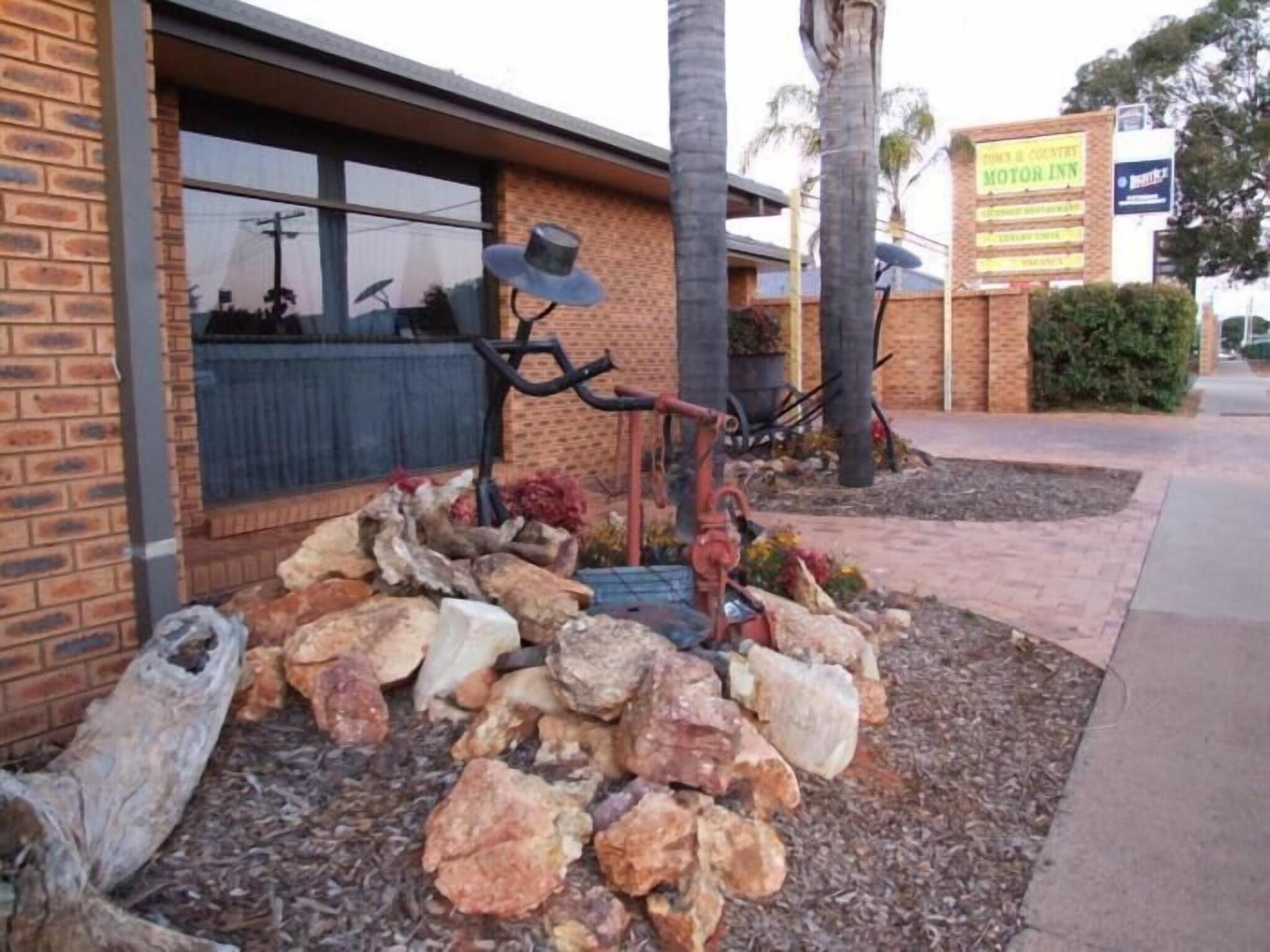 Vista Exterior Cobar Town and Country Motor Inn