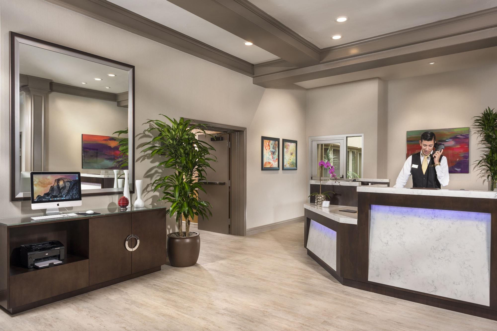 Vista Lobby ALO Hotel by Ayres, Orange