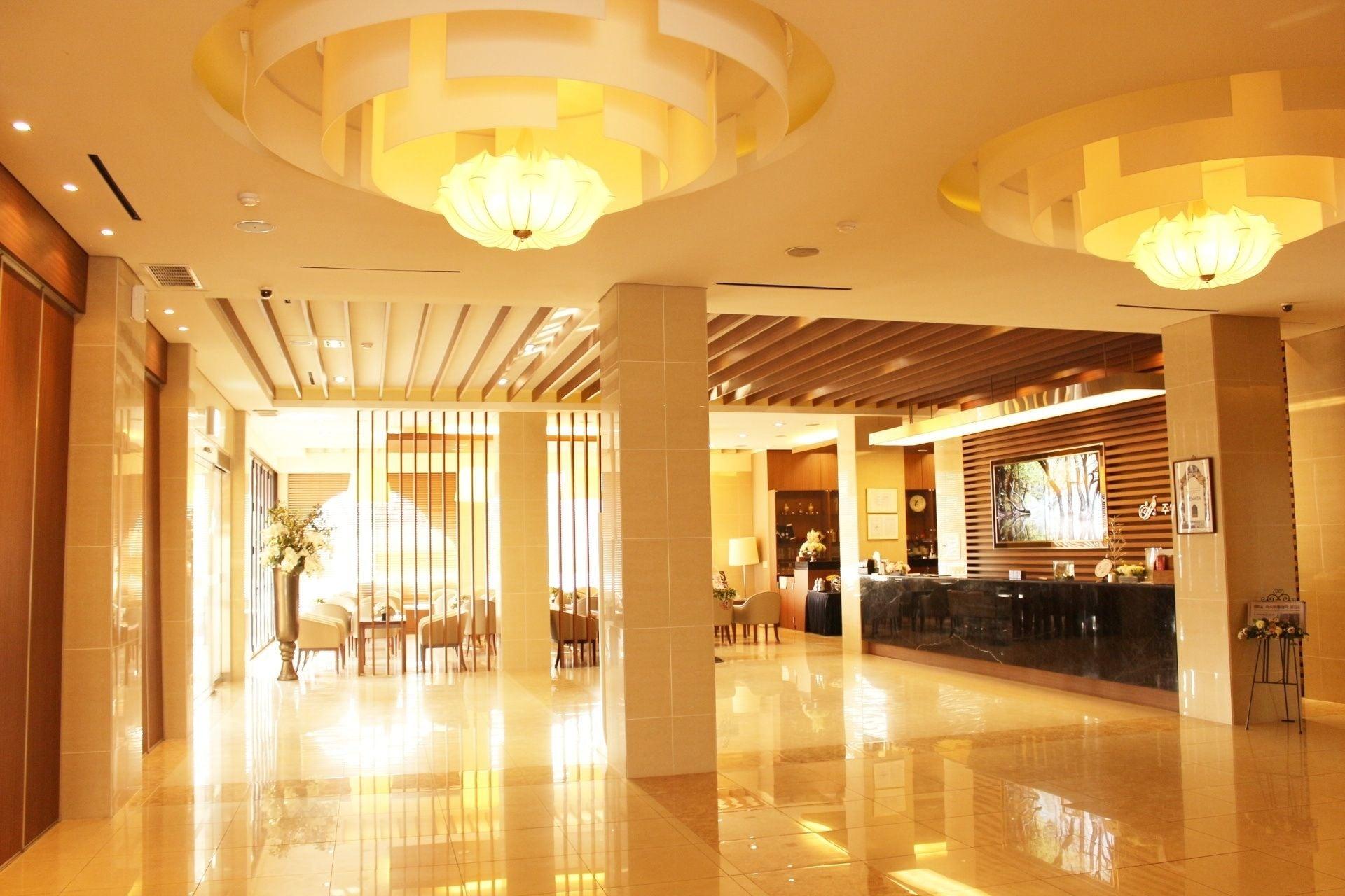Vista Lobby Juwangsan Spa Tourist Hotel