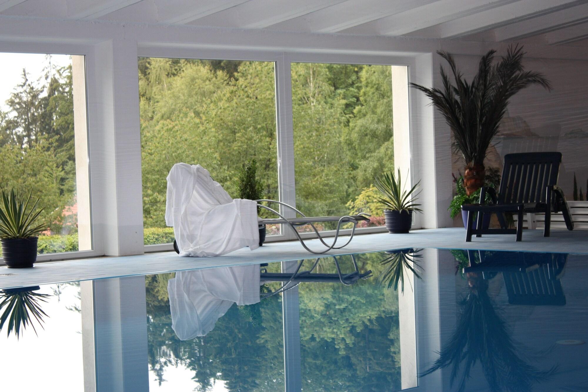 Vista Piscina Landhotel Tannenhof