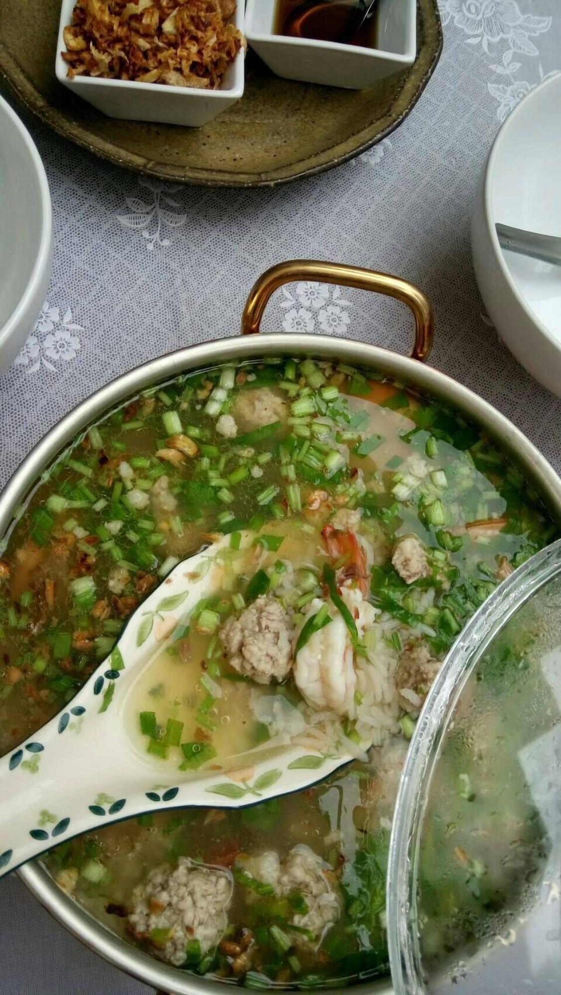 Restaurant Pimthong Place