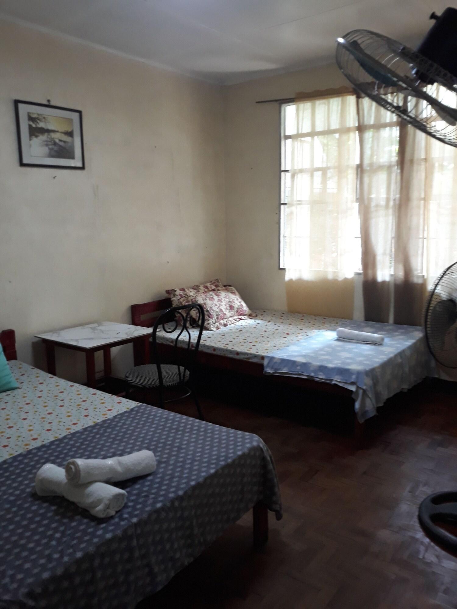 Varios CVNB Bed and Bath La Union