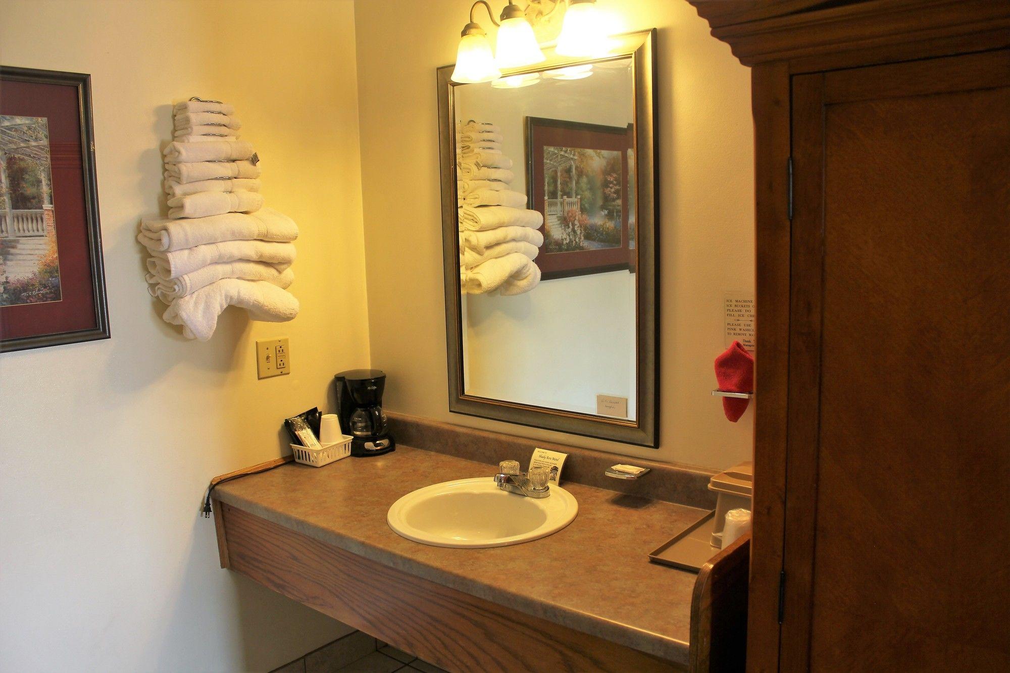 Set de Habitación Shady Acre Inn and Suites