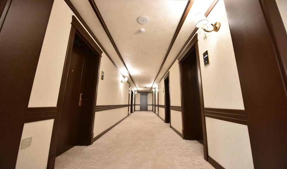 Vista Lobby Qushbegi Plaza