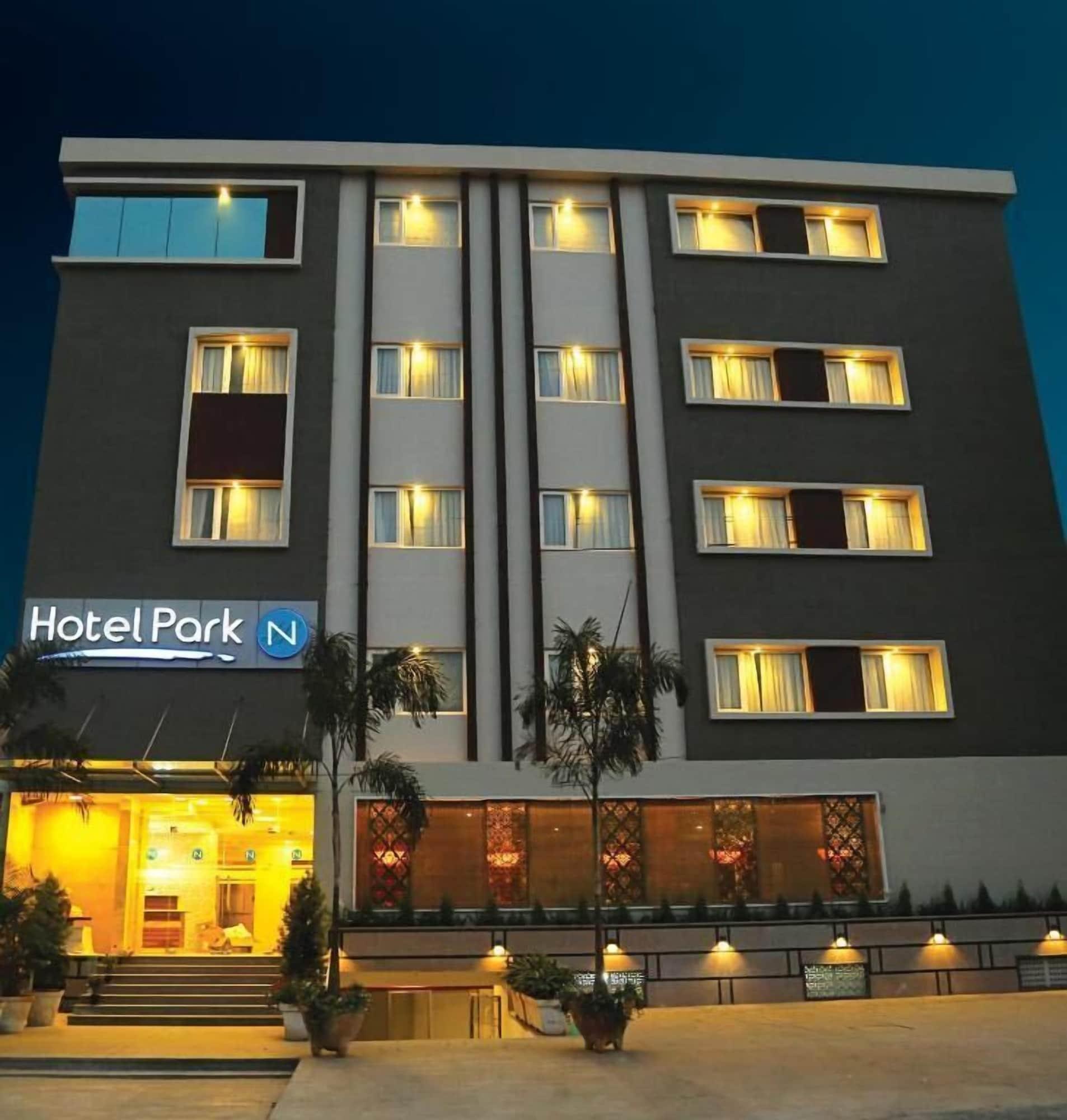 Vista Exterior Hotel Park N