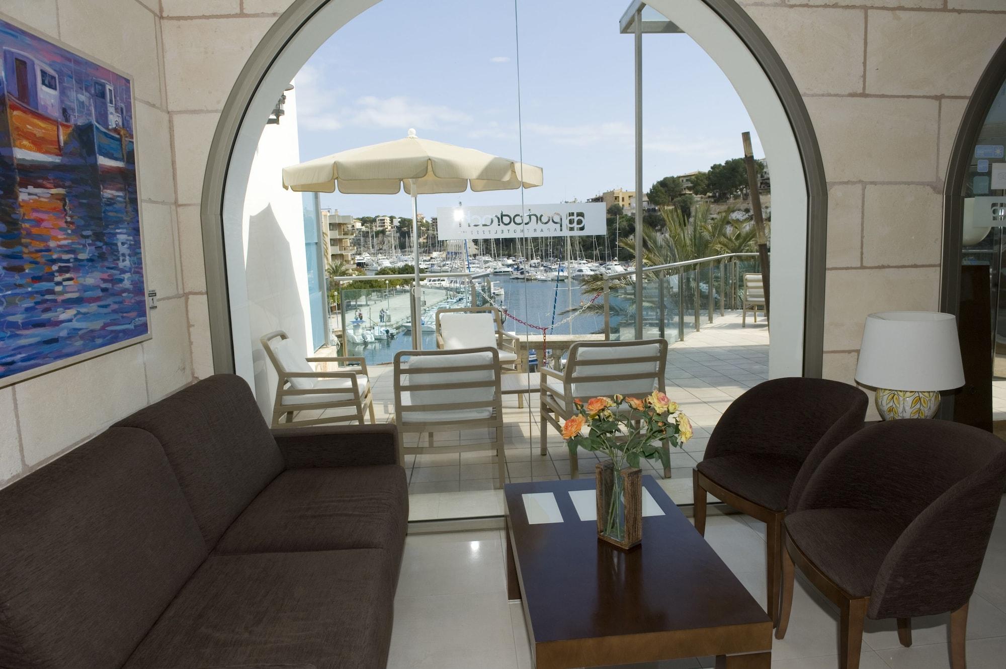 Vista Lobby Portodrach Aparthotel & Suites