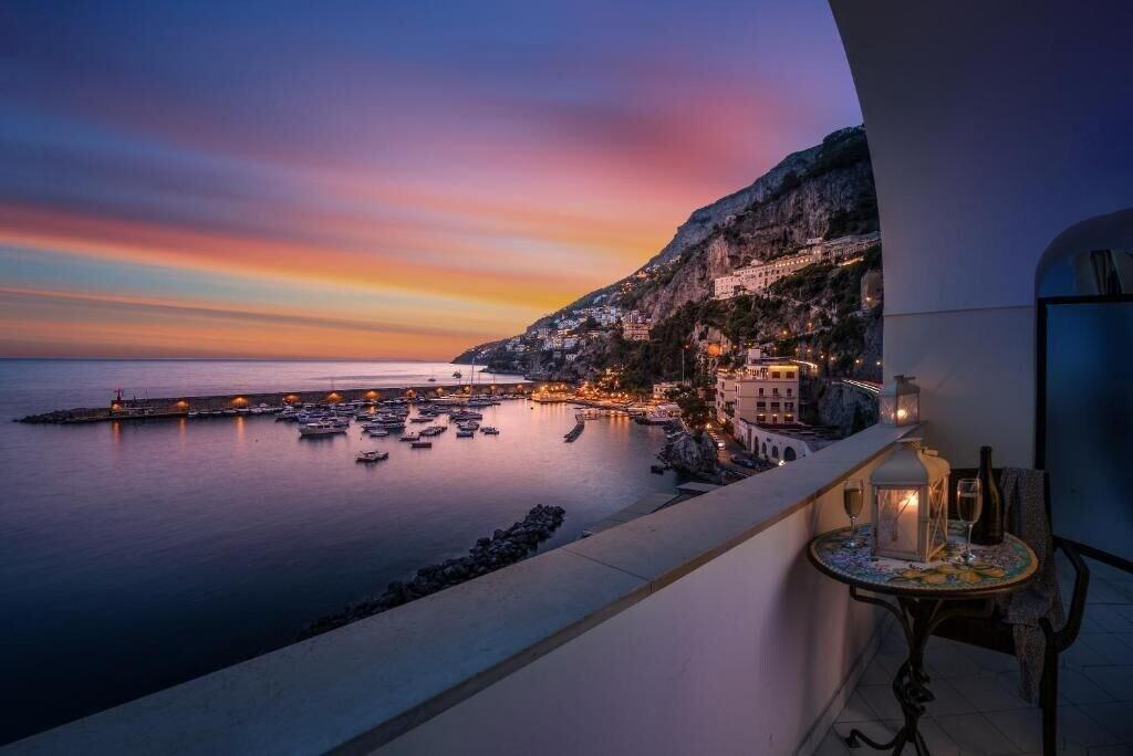 Comodidades del Alojamiento AMALFI GALLERY