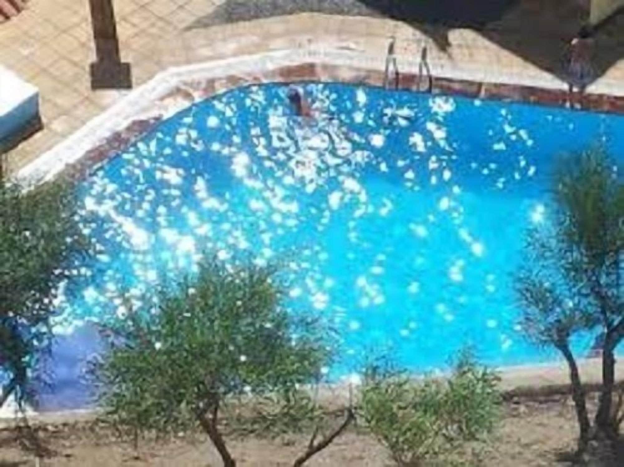 Vista Piscina Sfinias Hotel