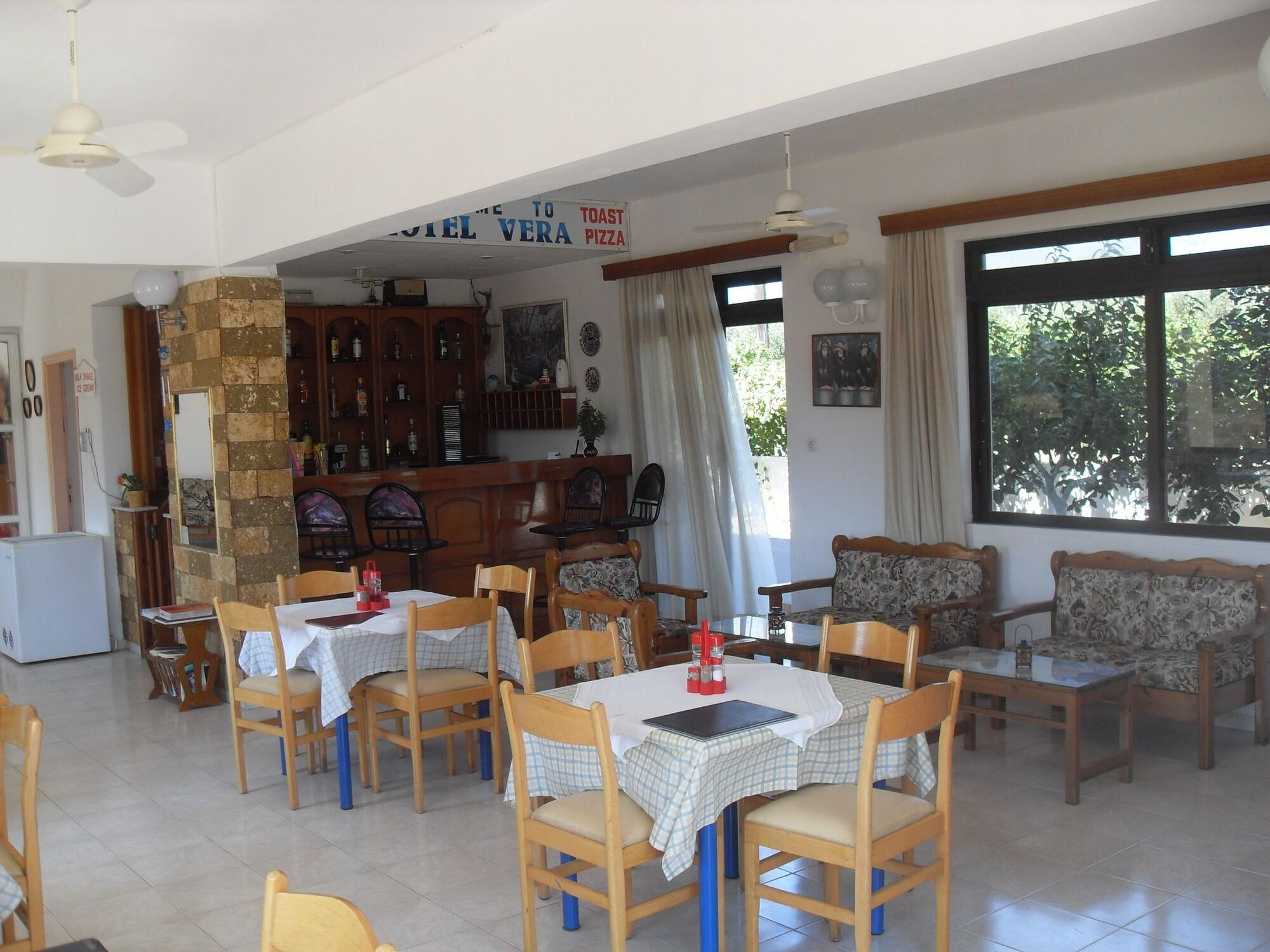 Restaurant Vera Studios