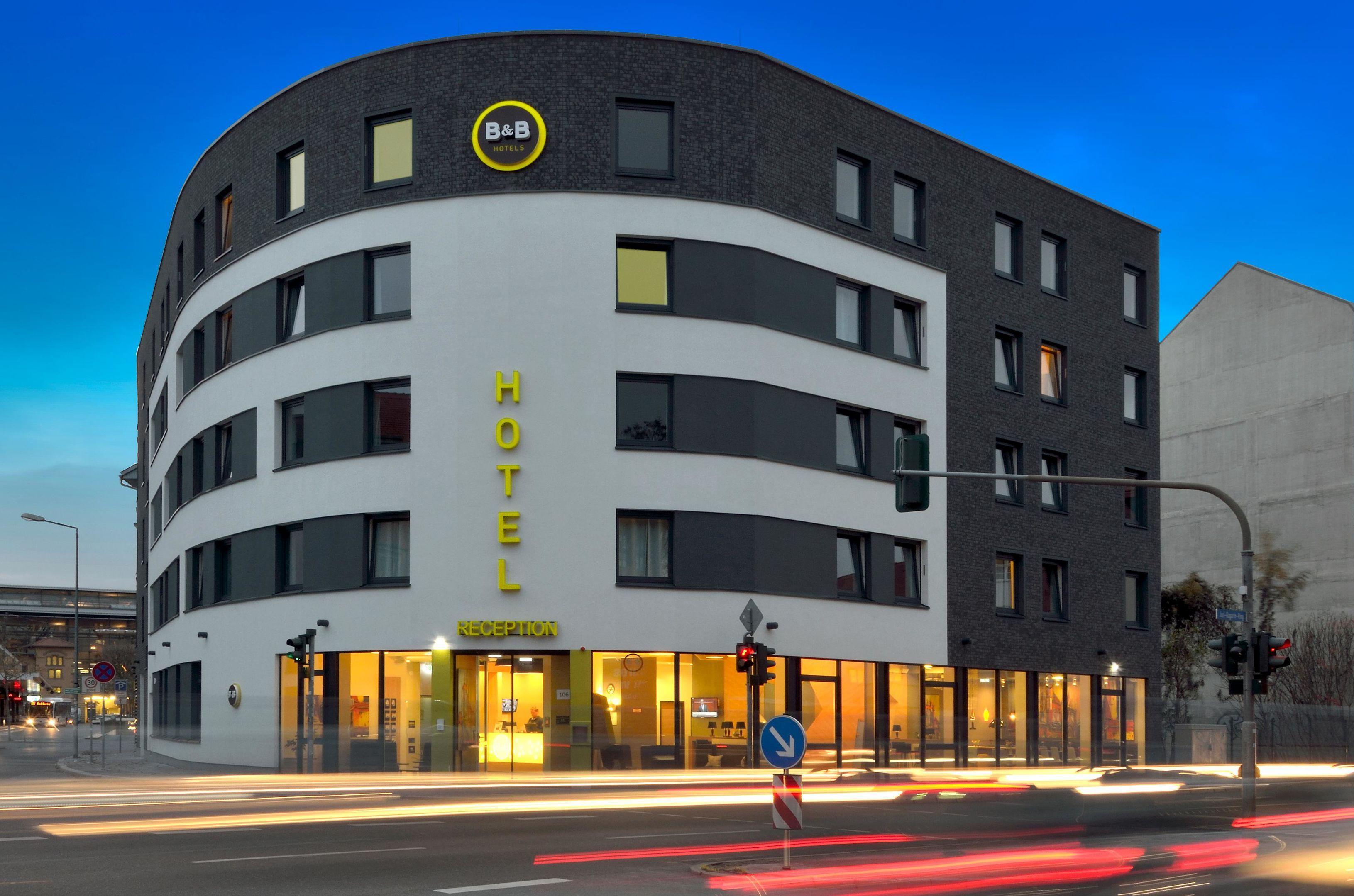 Varios B&B HOTEL Erfurt-Hbf