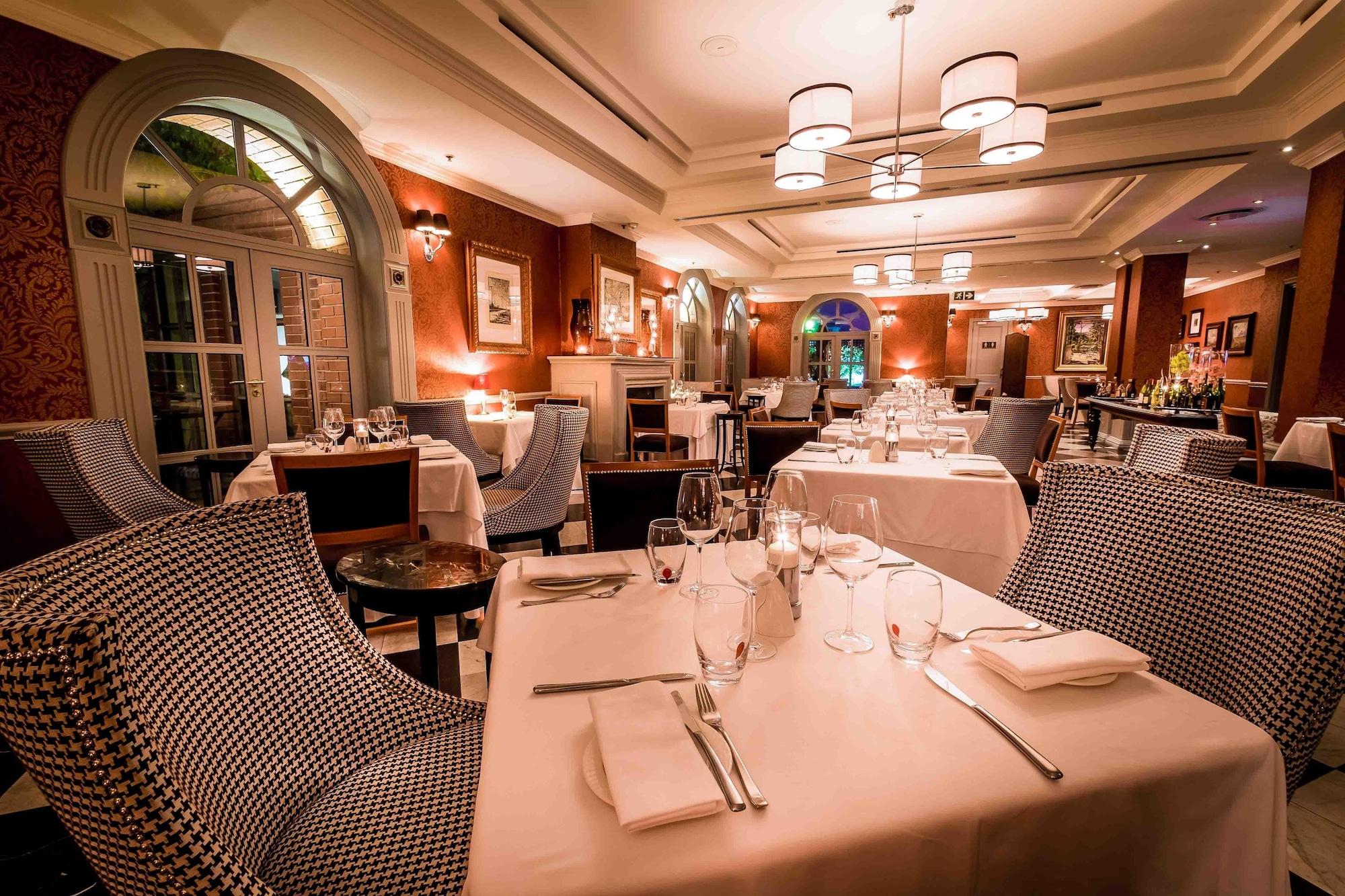 Restaurant 54 On Bath