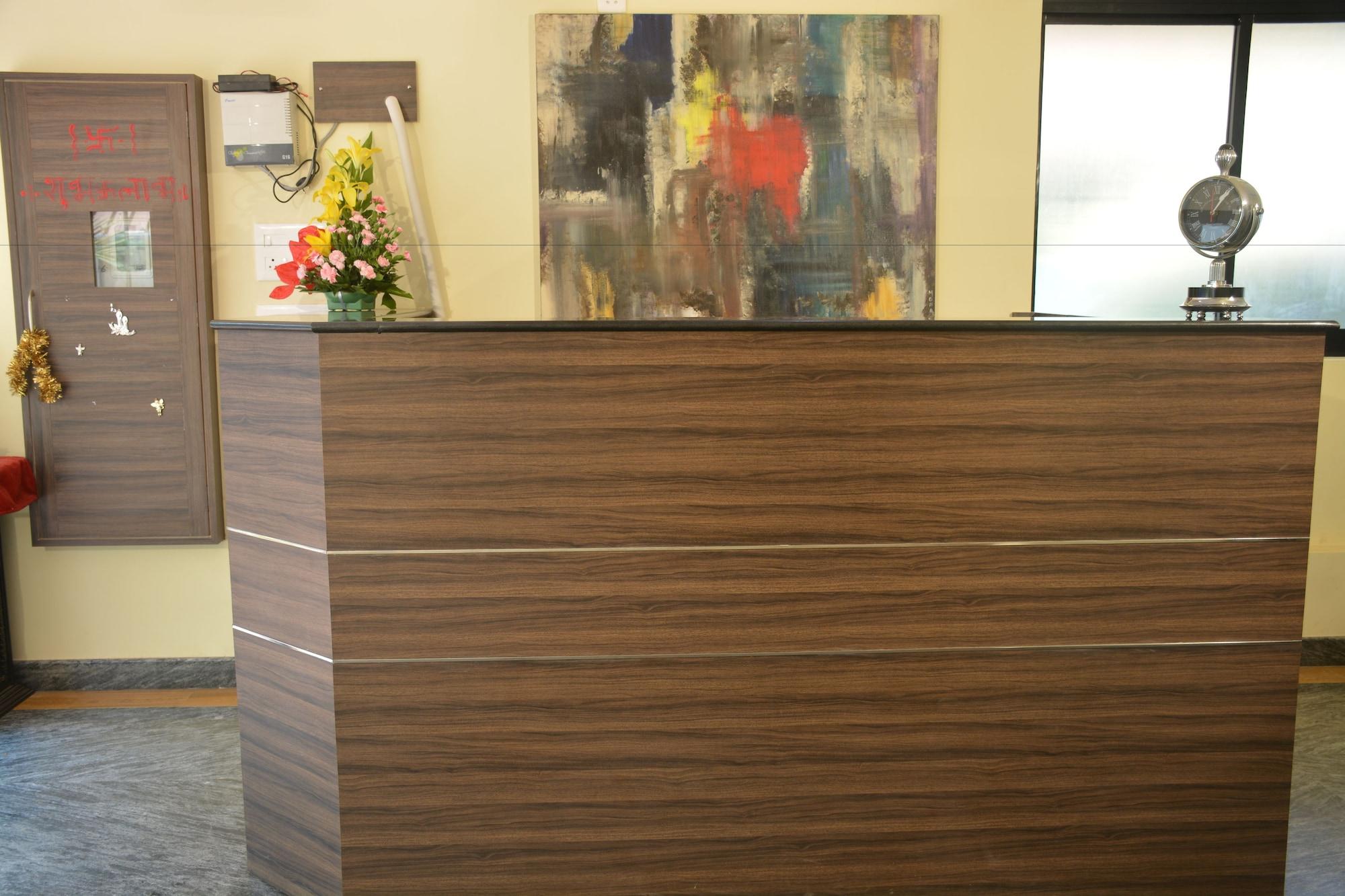 Vista Lobby Betelnut Inn Mrkt by SPLENOR