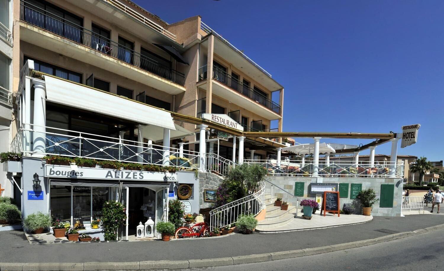 Vista Exterior Alizés Hôtel