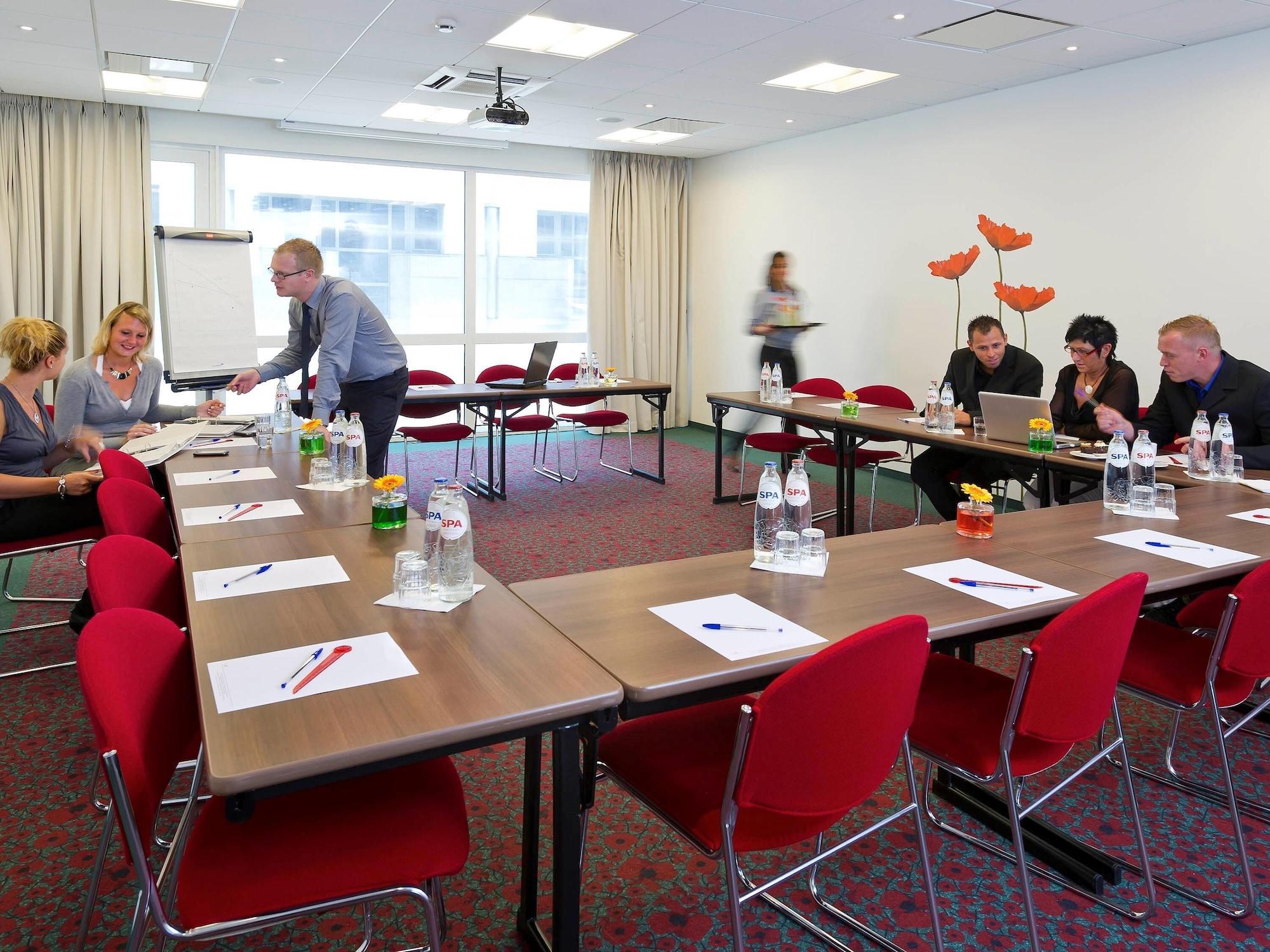 Sala de Reuniones ibis Sint Niklaas Centrum
