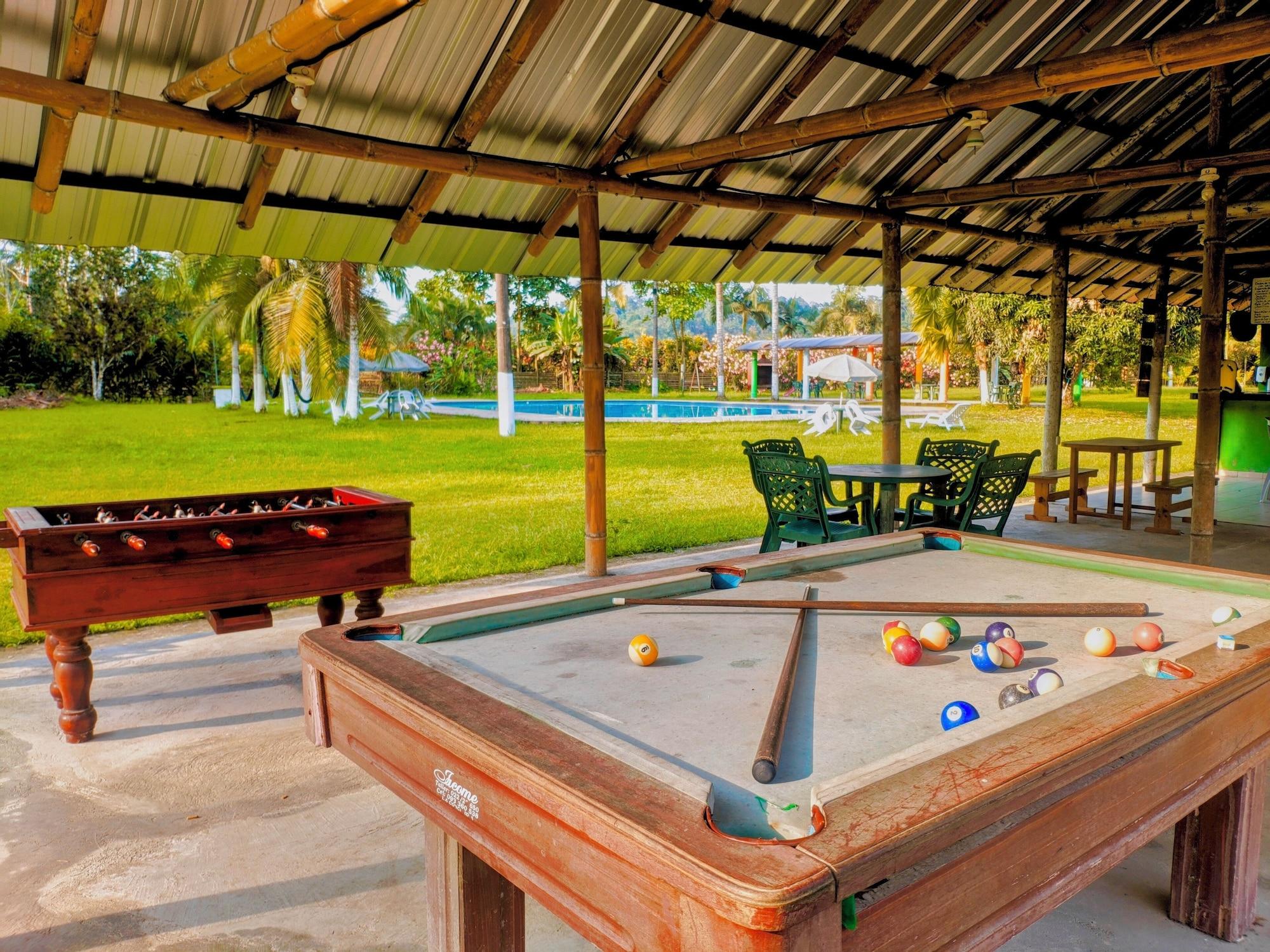 Bar/Salón Puerto Quito Lodge - Las Iguanas