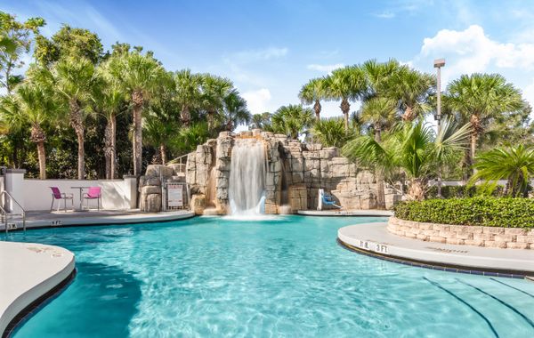 Crowne Plaza Orlando Lake Buena Vista - Hoteles en Orlando, Florida