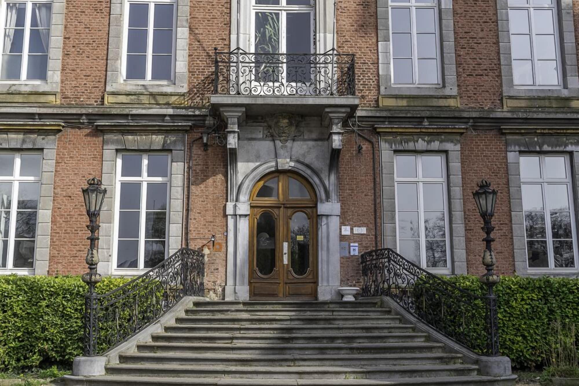 Vista Exterior Domaine du Château de la Neuville
