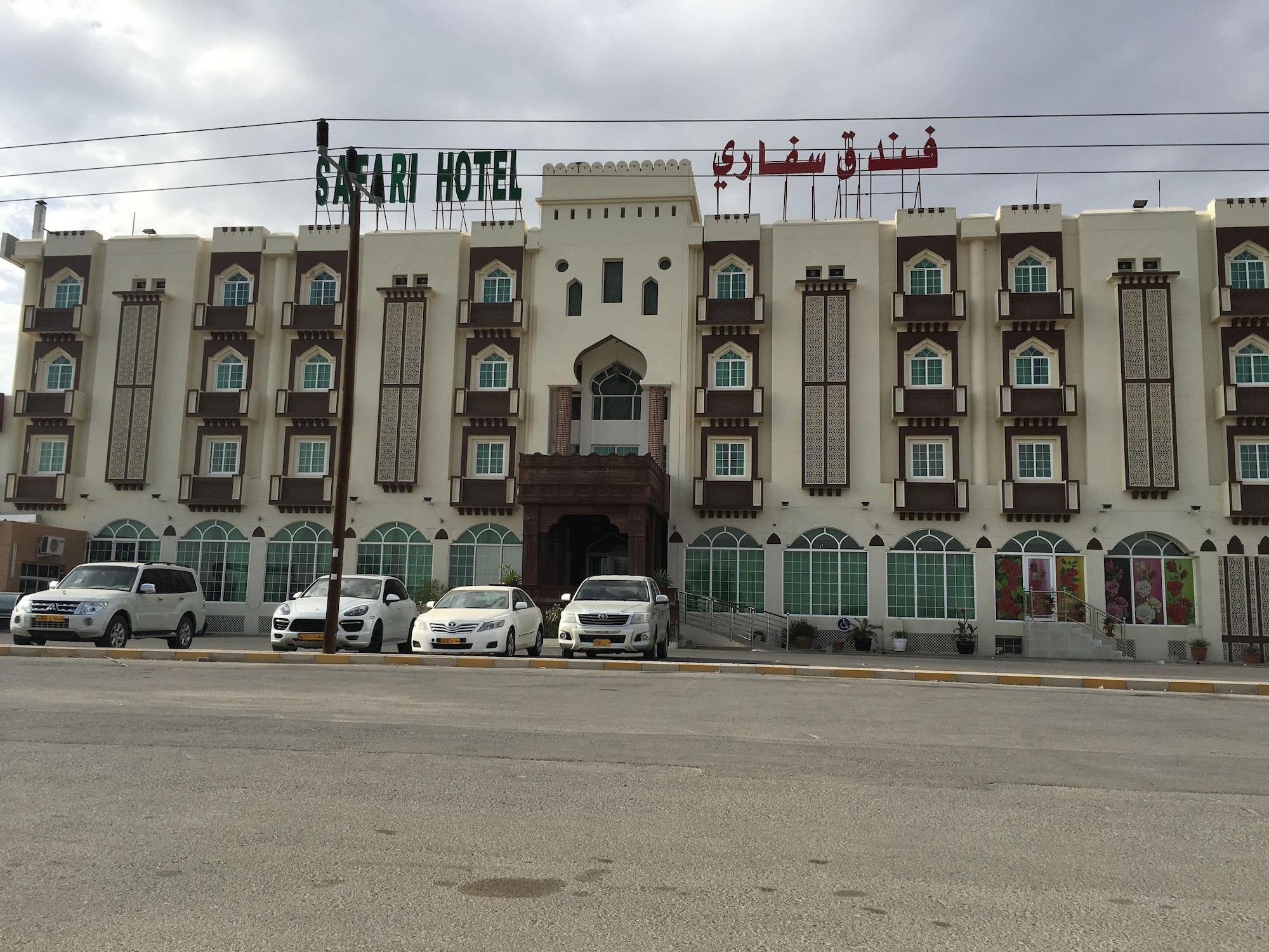 Vista Exterior Safari Hotel