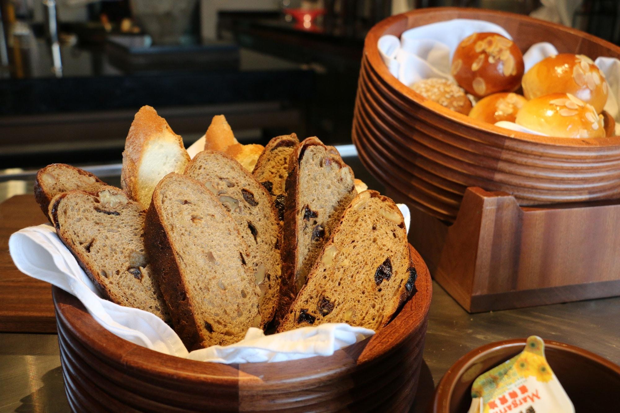 Restaurant DoubleTree Resort by Hilton Hainan Chengmai