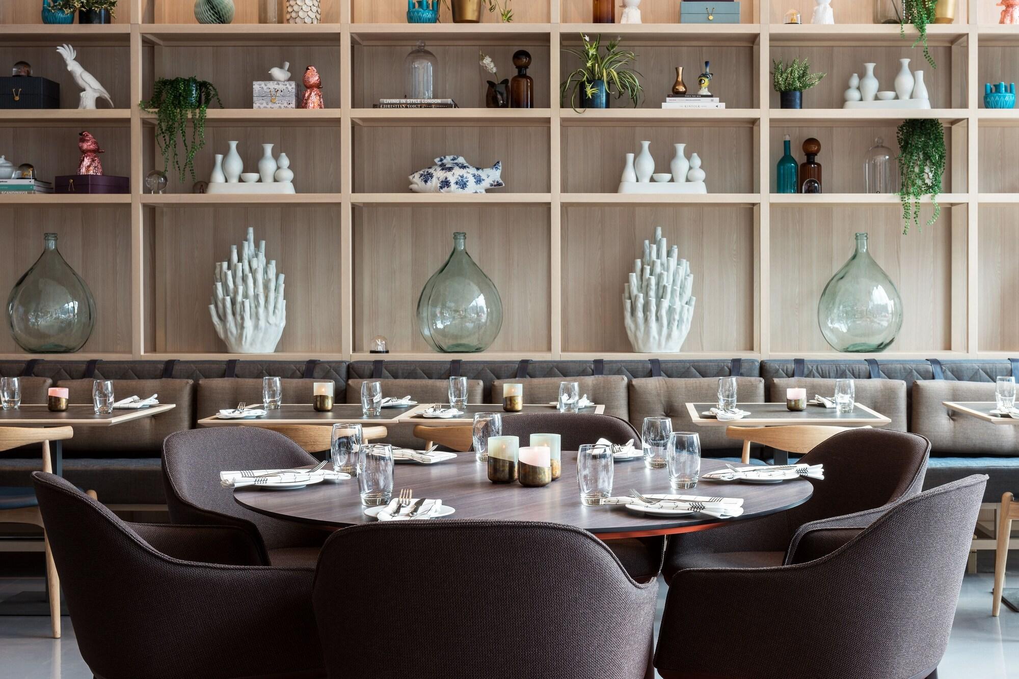 Restaurant Quality Hotel Pond