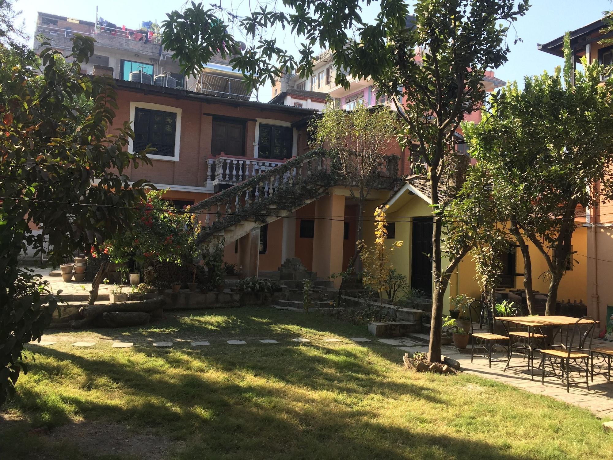 Instalaciones Recreativas Krishna House