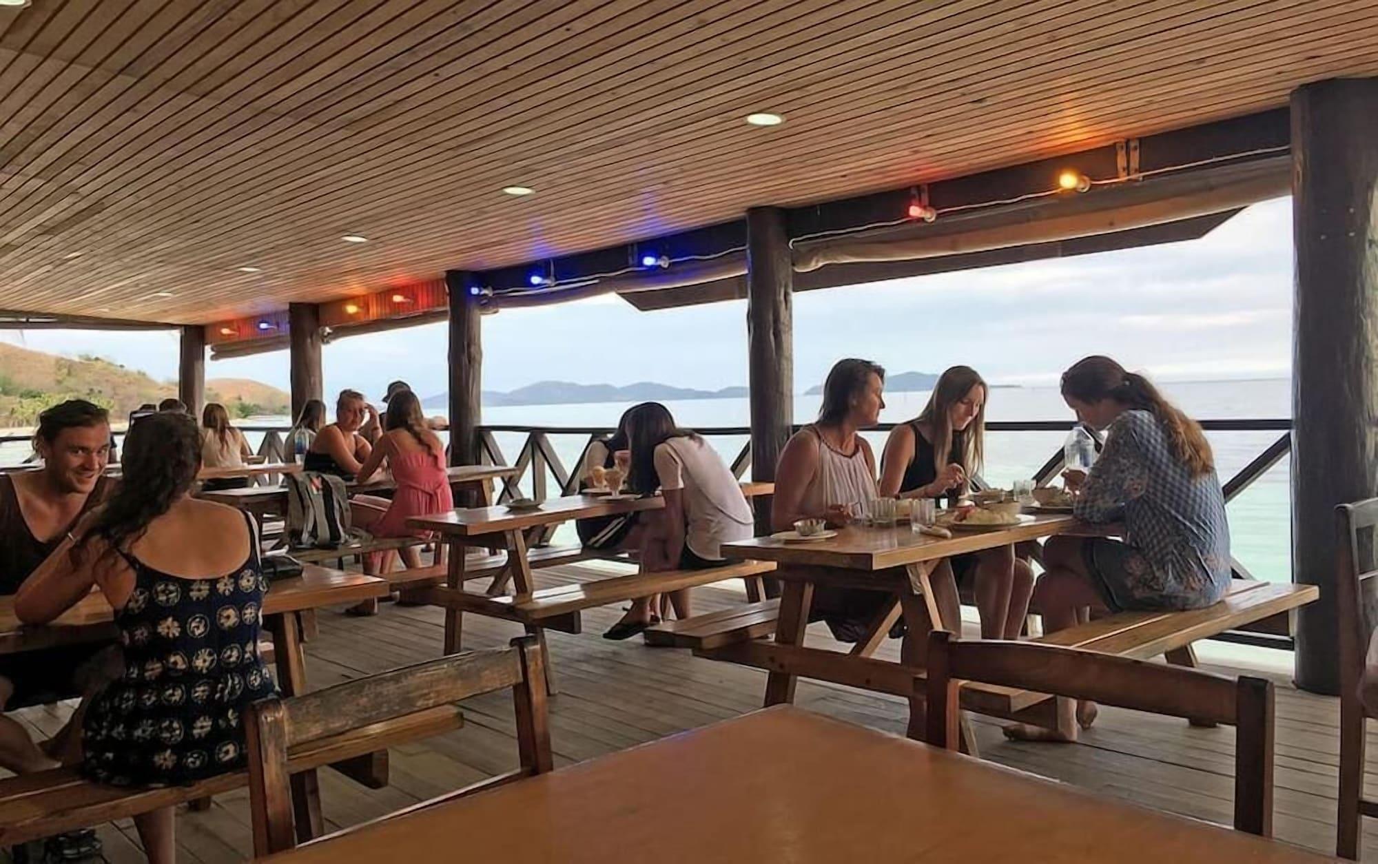 Restaurant Ratu Kini's Dive & Stay