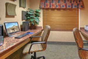 Alojamiento - Holiday Inn Express Hotel & Suites Las Vegas by IHG