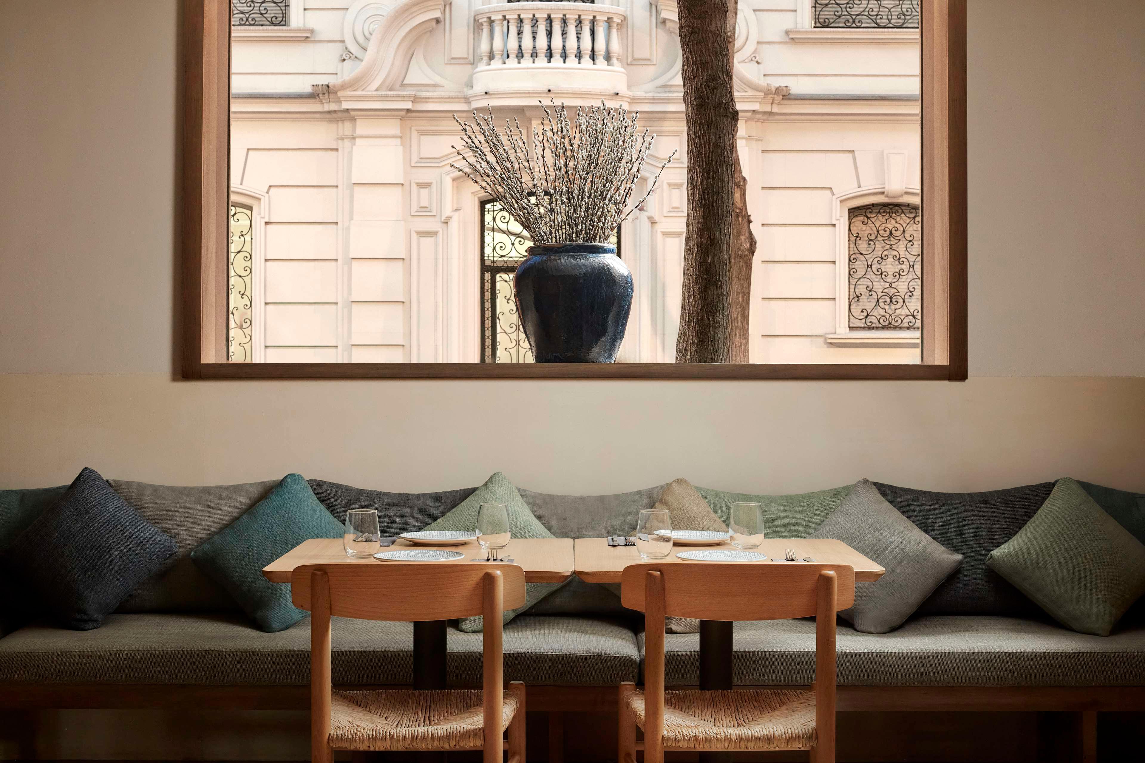Restaurant NH Madrid Zurbano