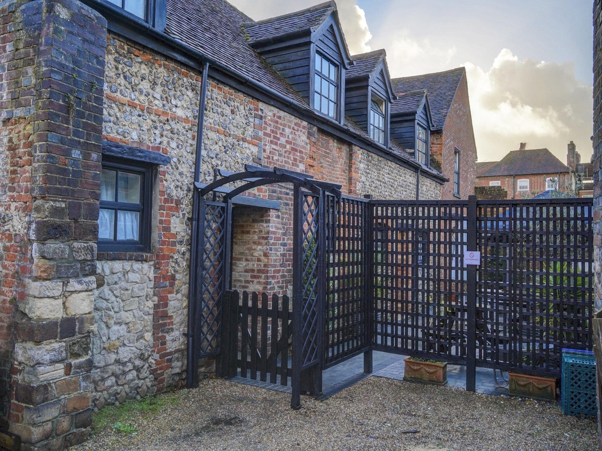 Vista Exterior The George & Dragon Inn