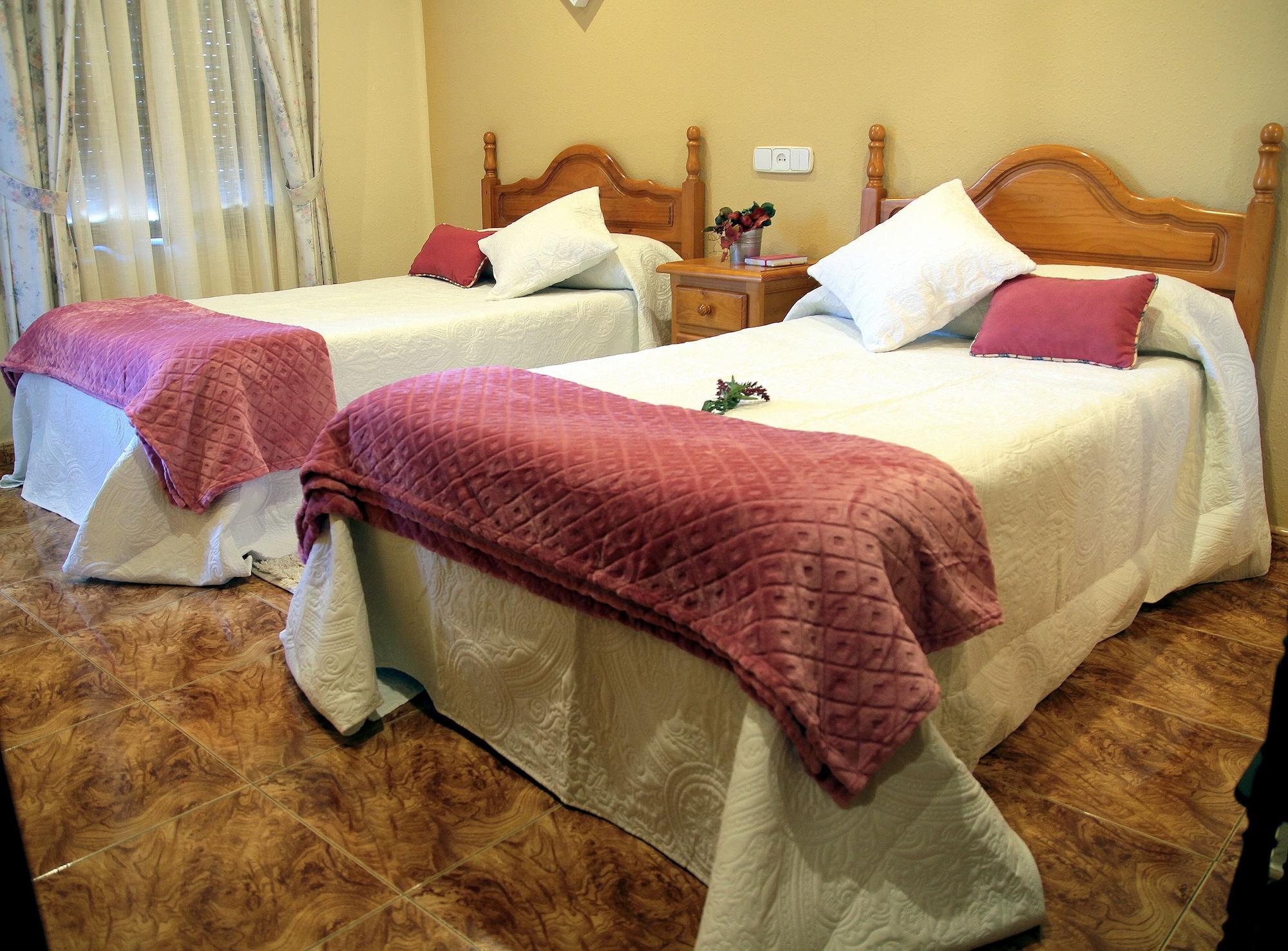 Varios Hostal Pachin