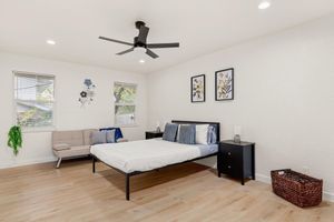 Alquiler Vacacional - Luxury Newly Renovated Home w/Private Pool+Fire Pit+BBQ Near Downtown&Airport