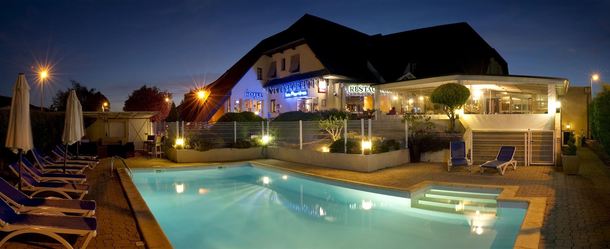Varios HOTEL Les Peyrières