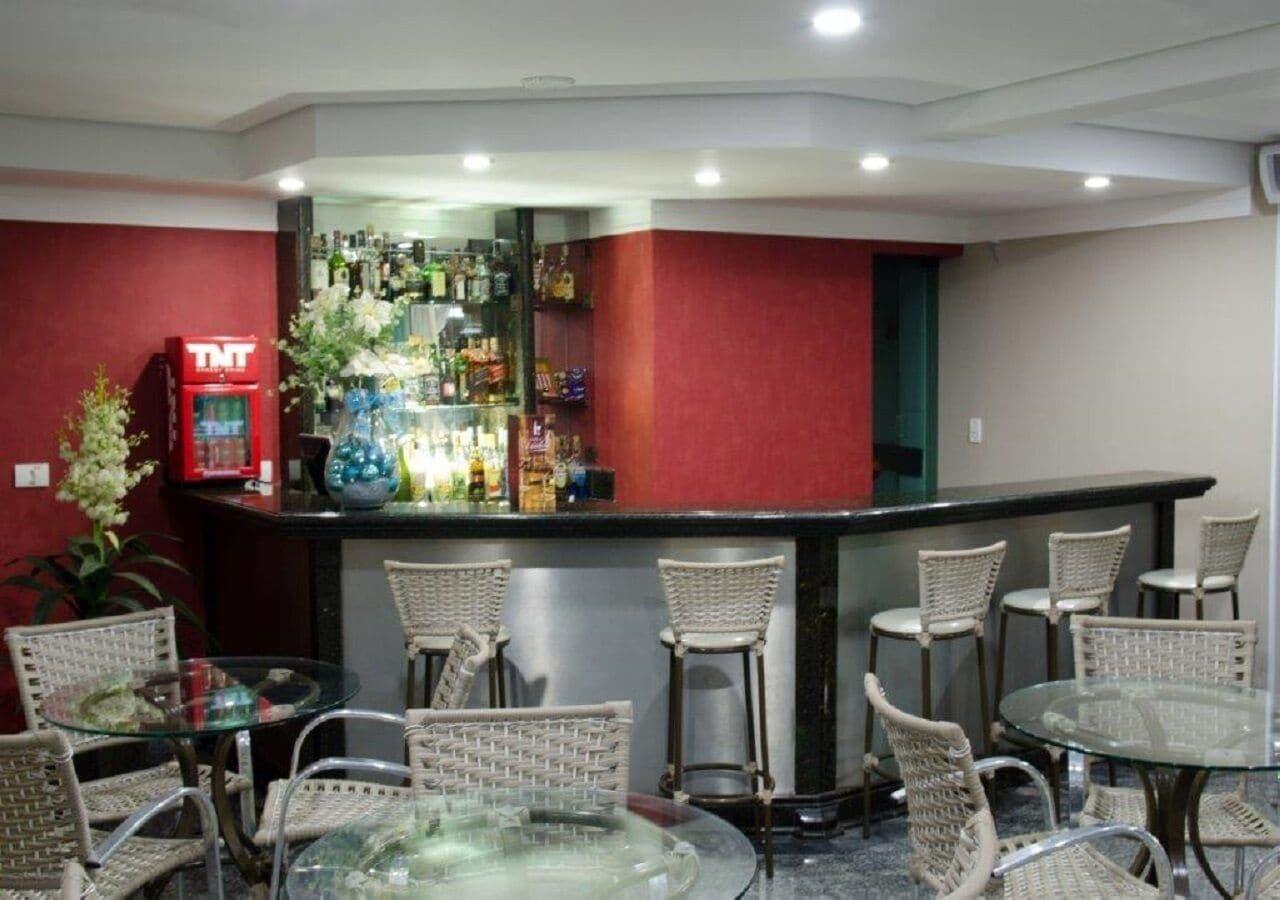 Bar/Salón Alves Hotel