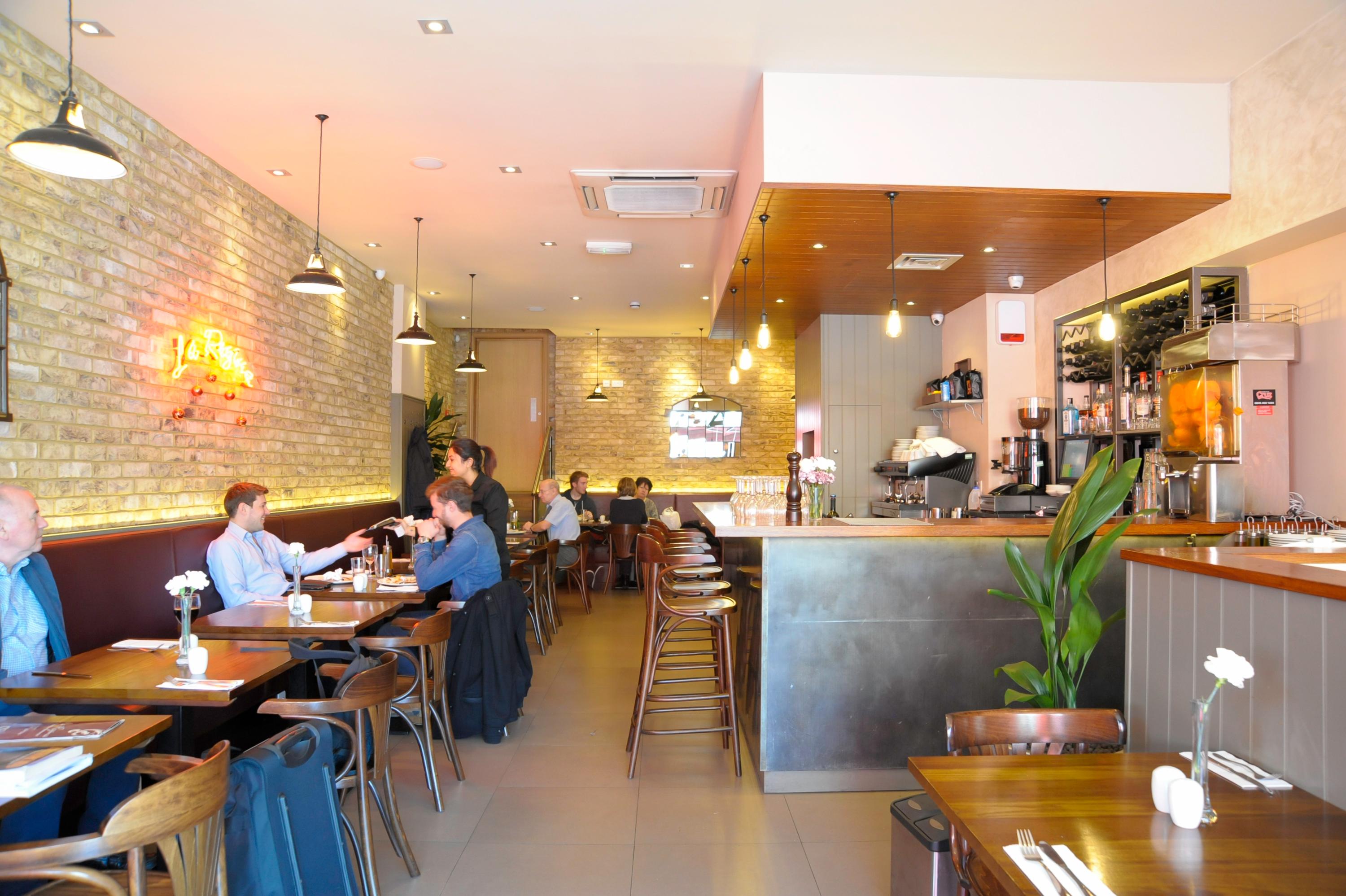Restaurant Kings Cross Inn Hotel