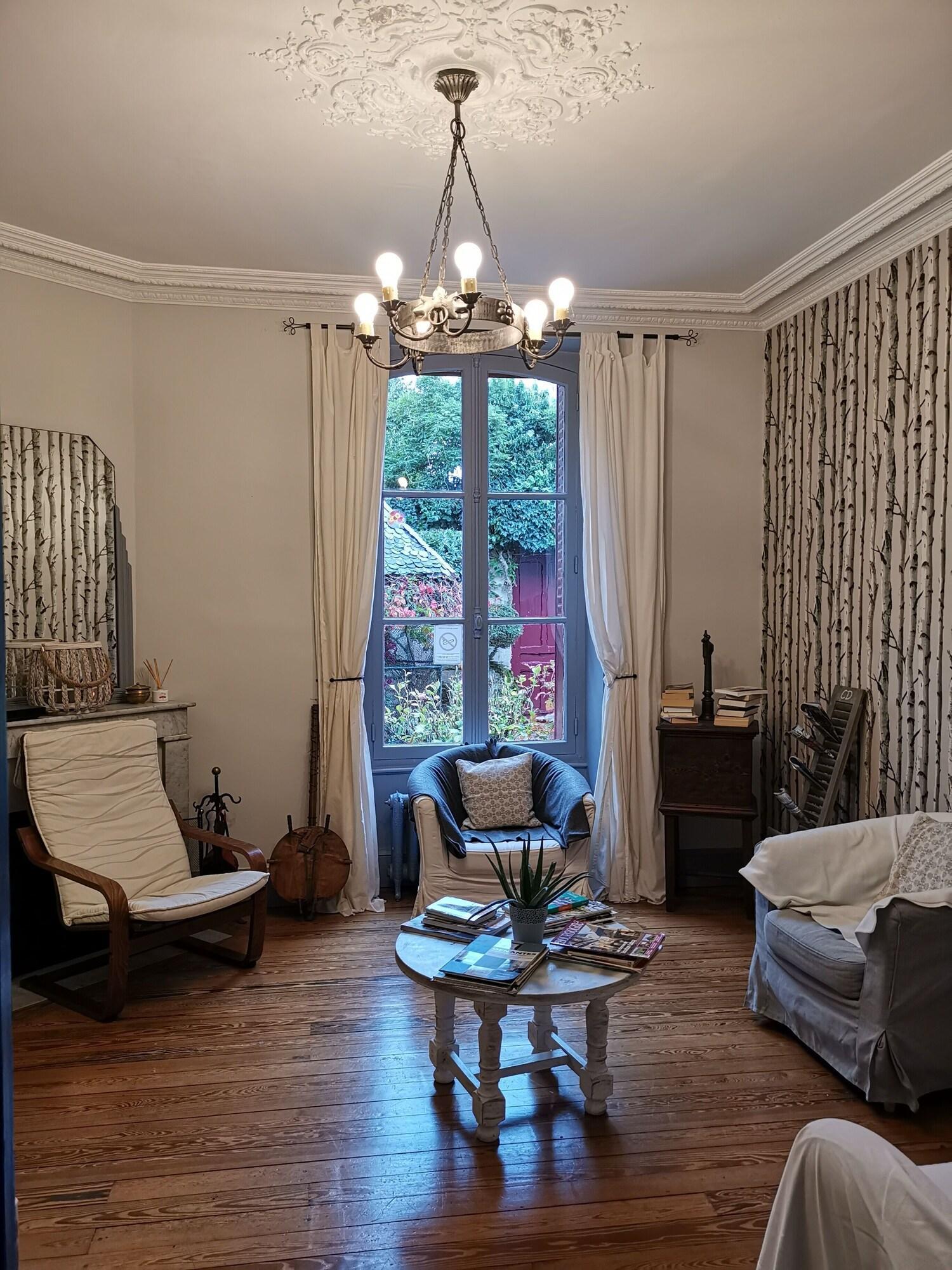 Vista Lobby Hotel La Tourelle du Beffroi